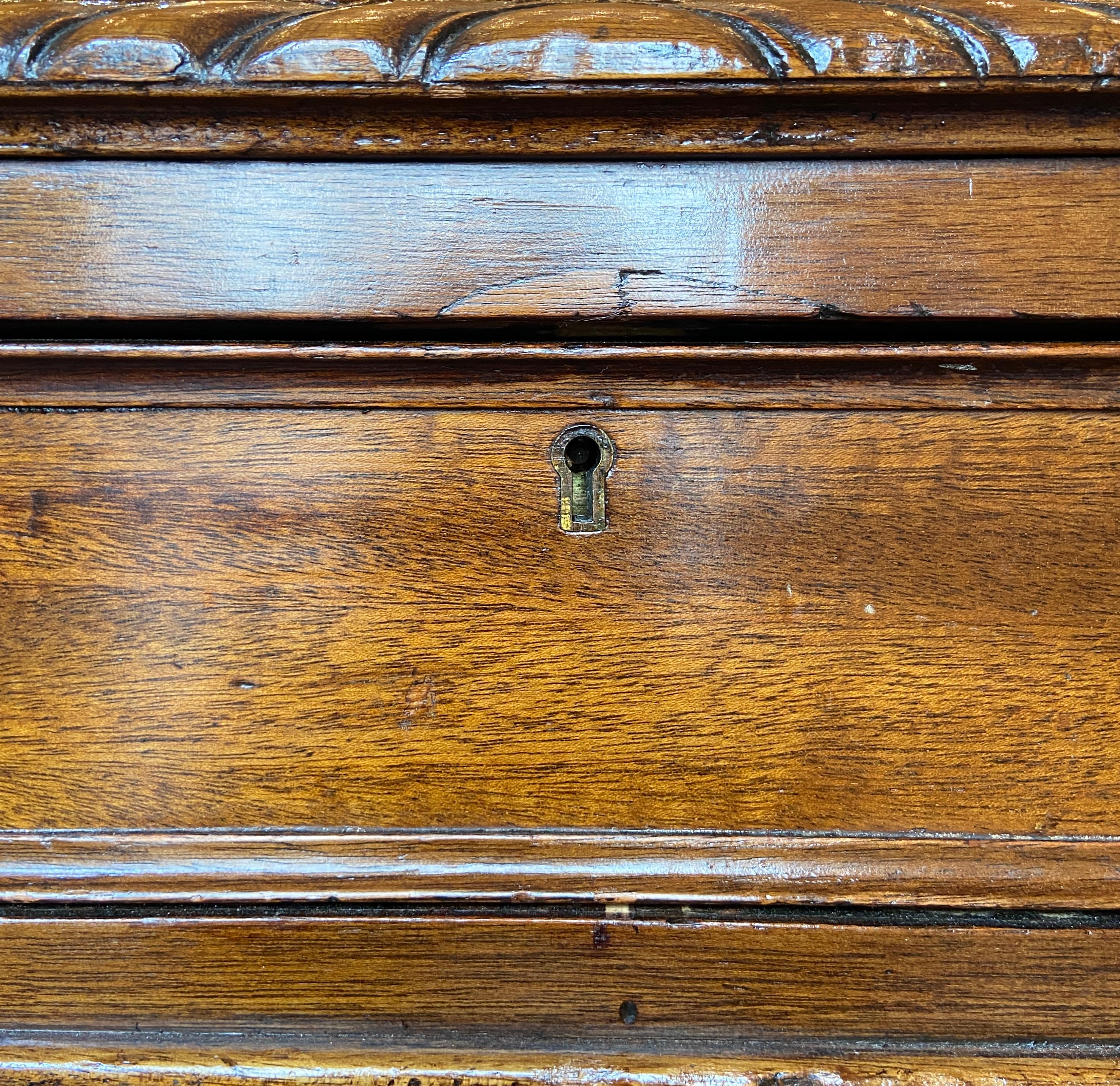 19th Century Antique English Chippendale Mahogany Maple & Co. London Partner's Desk, Ca 1890 For Sale