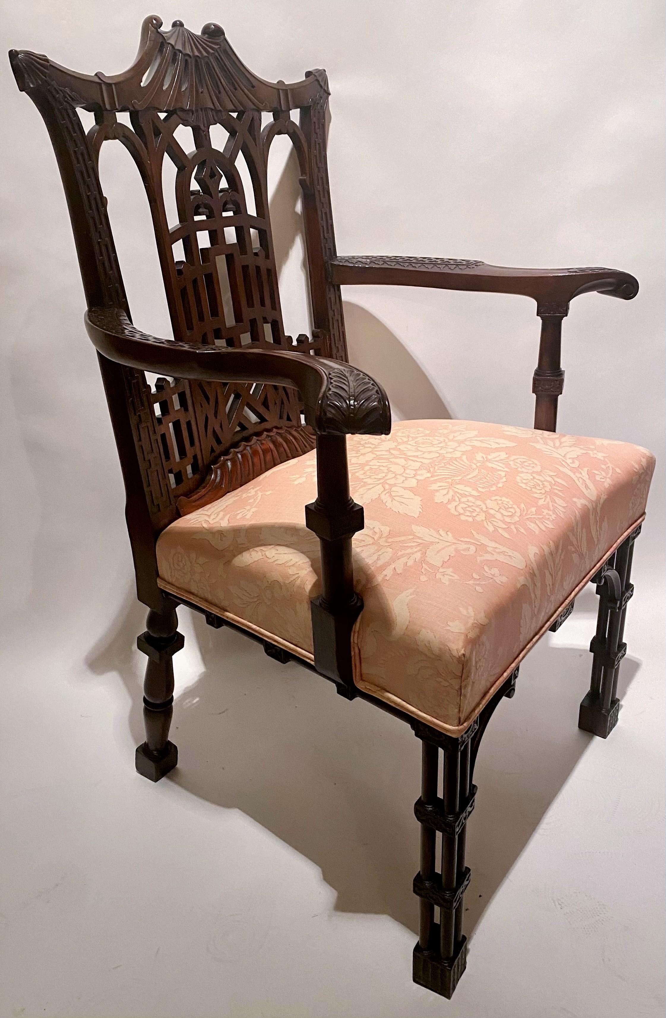 Antiker englischer Chippendale-Mahagoni-Sessel mit Laubsägearbeiten, um 1850-1870 (Chinese Chippendale) im Angebot