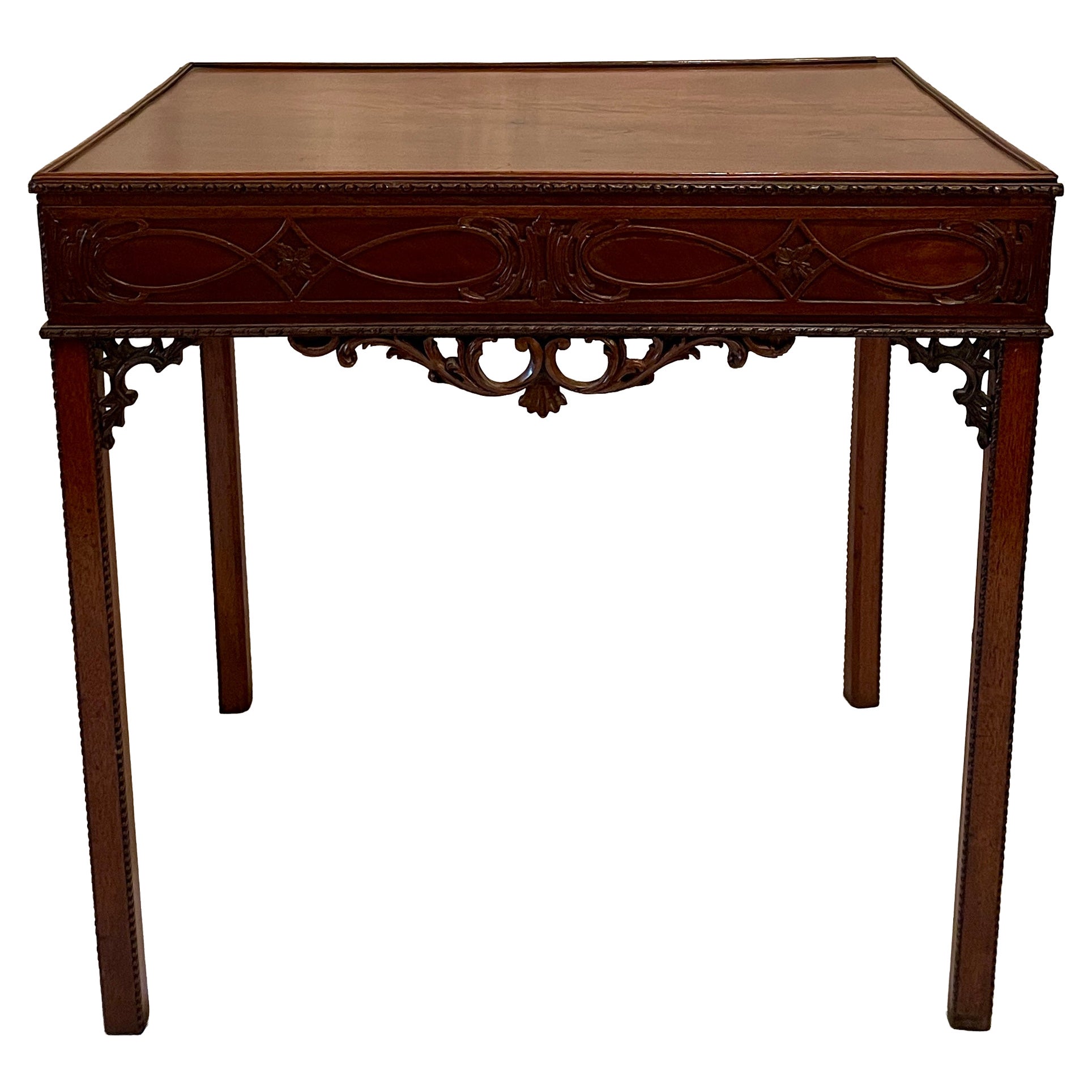 Antigua Mesa Inglesa Chippendale de Caoba, Circa 1890. en venta