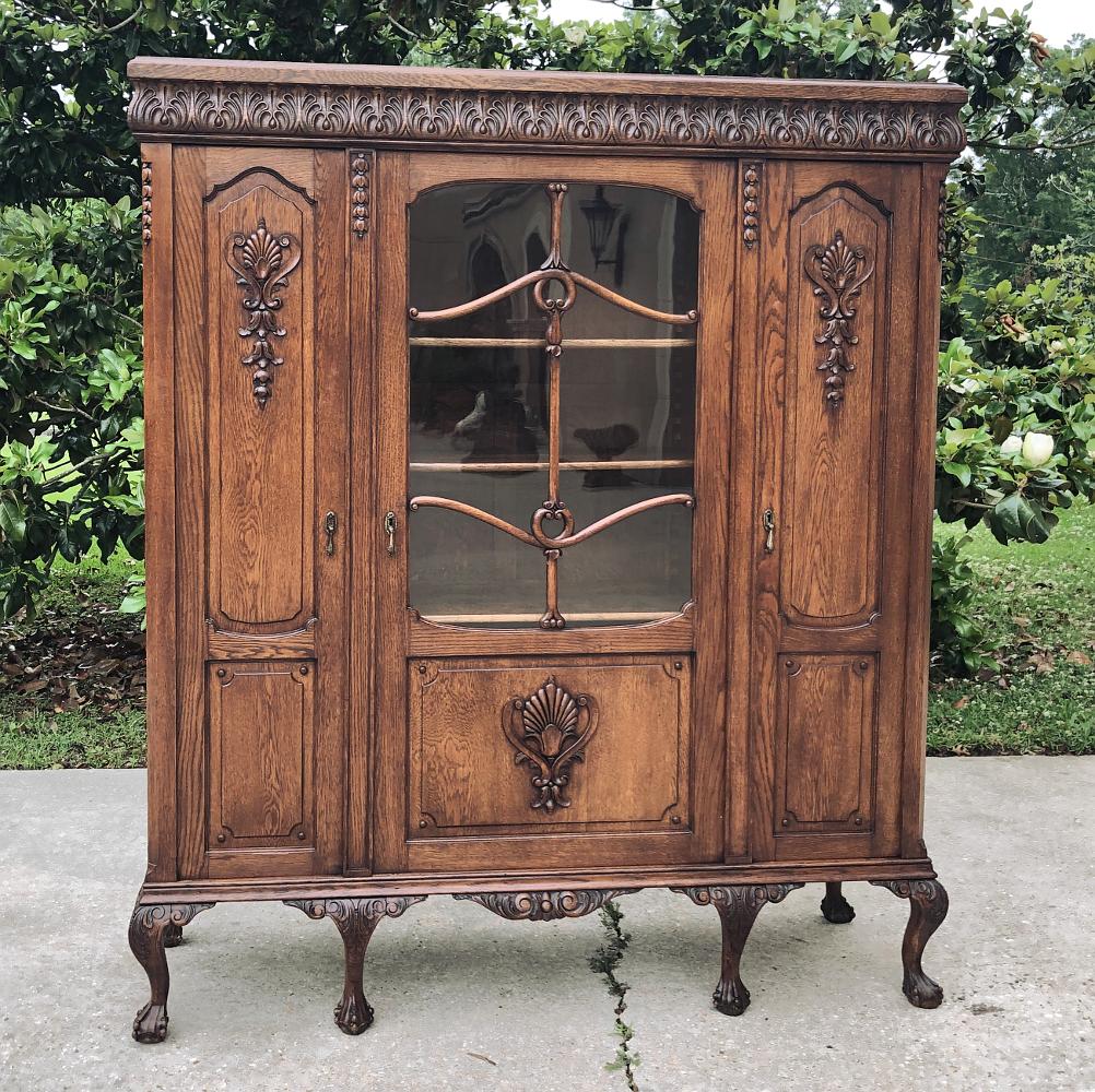 20th Century Antique English Chippendale Triple Oak Bookcase For Sale