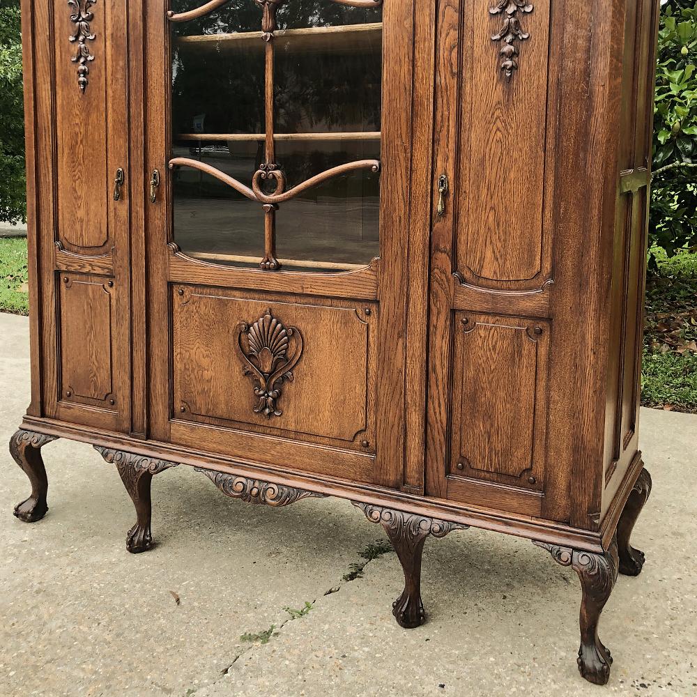 Antique English Chippendale Triple Oak Bookcase For Sale 4