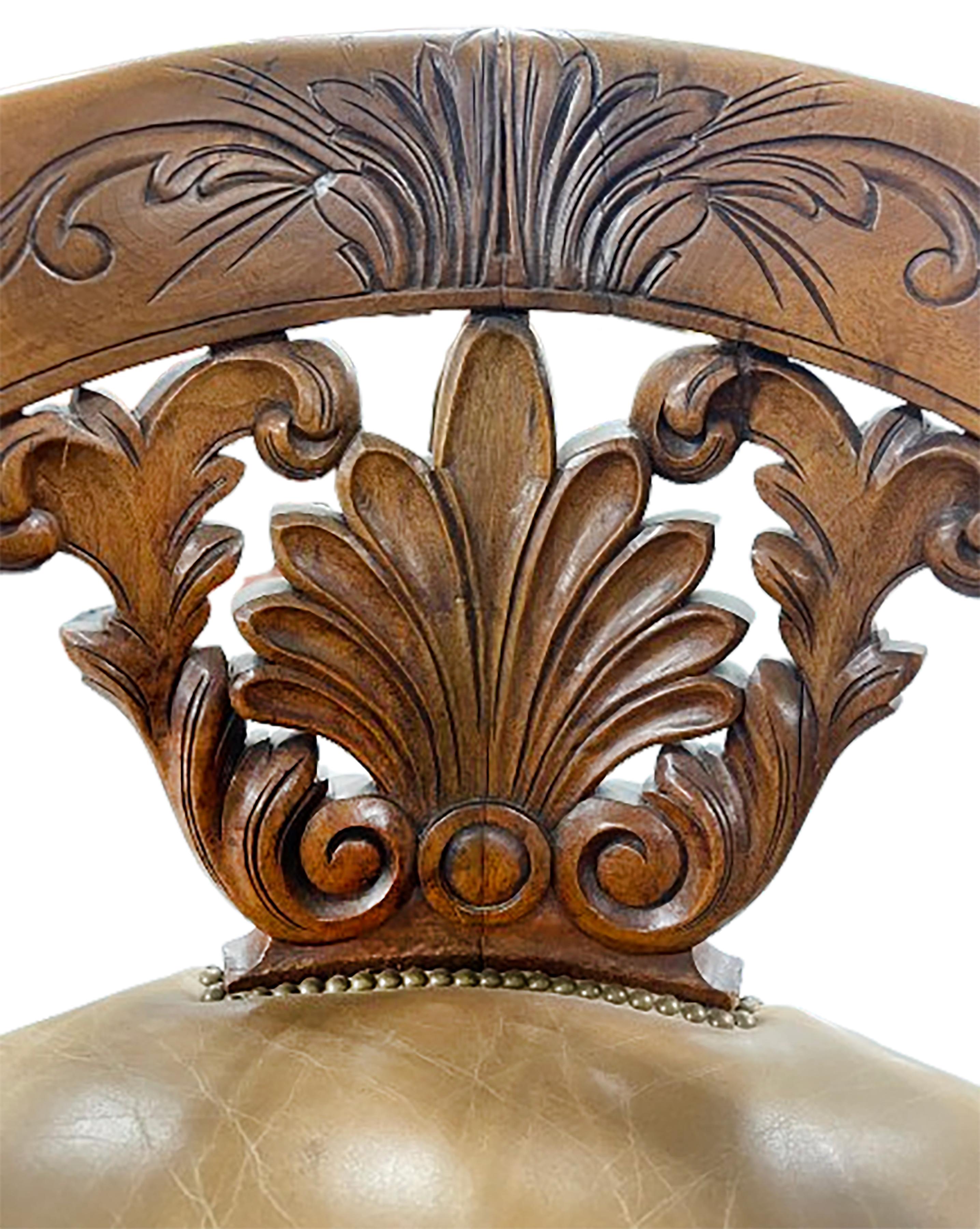 Antique English Club Chair In Good Condition For Sale In Dallas, TX