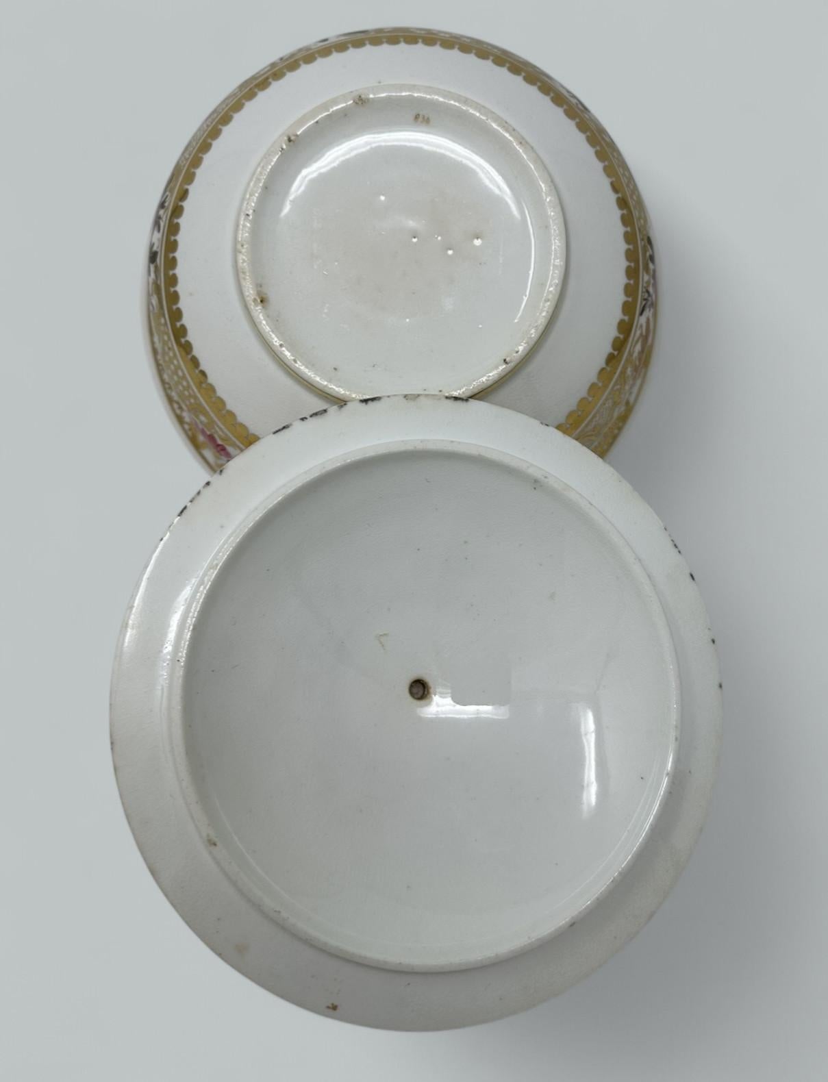 Antike englische Coalport Porcelain Sucrier Zuckerdose Tafelaufsatz Regency 1820 (Keramik) im Angebot