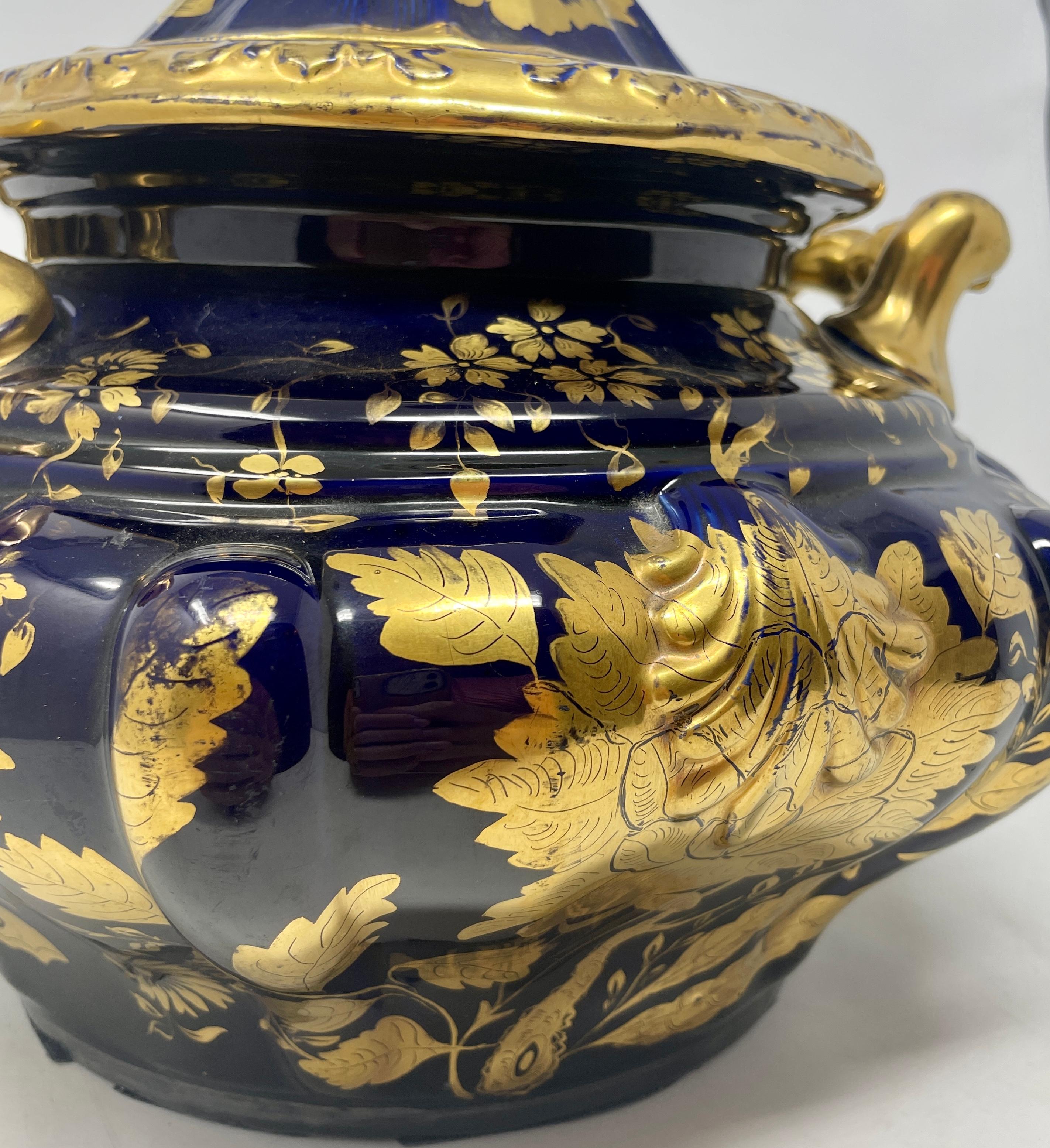 Antique English Cobalt and Gold Ironstone Tureen, circa 1840 For Sale 6