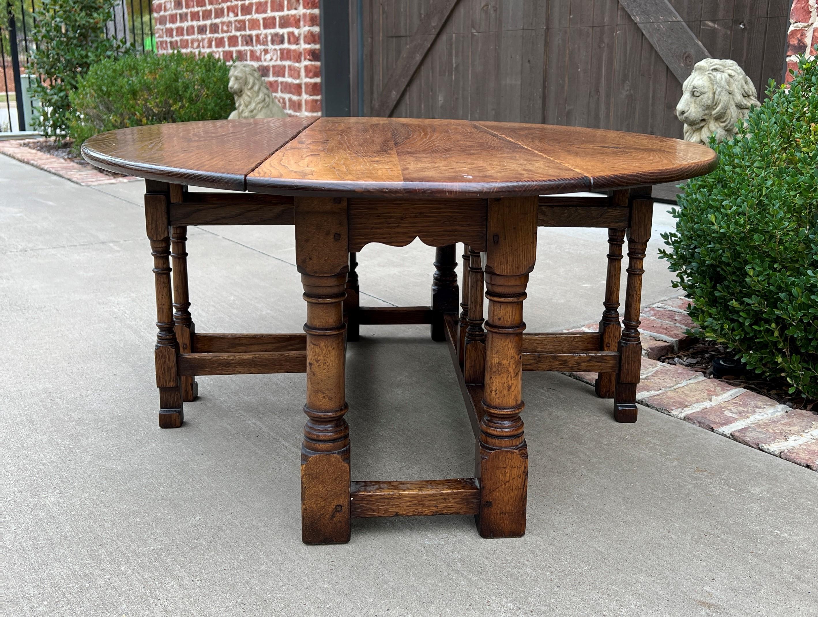 Antique English Coffee Table Bench Drop Leaf Gate Leg Oak Pegged C. 1900 For Sale 6