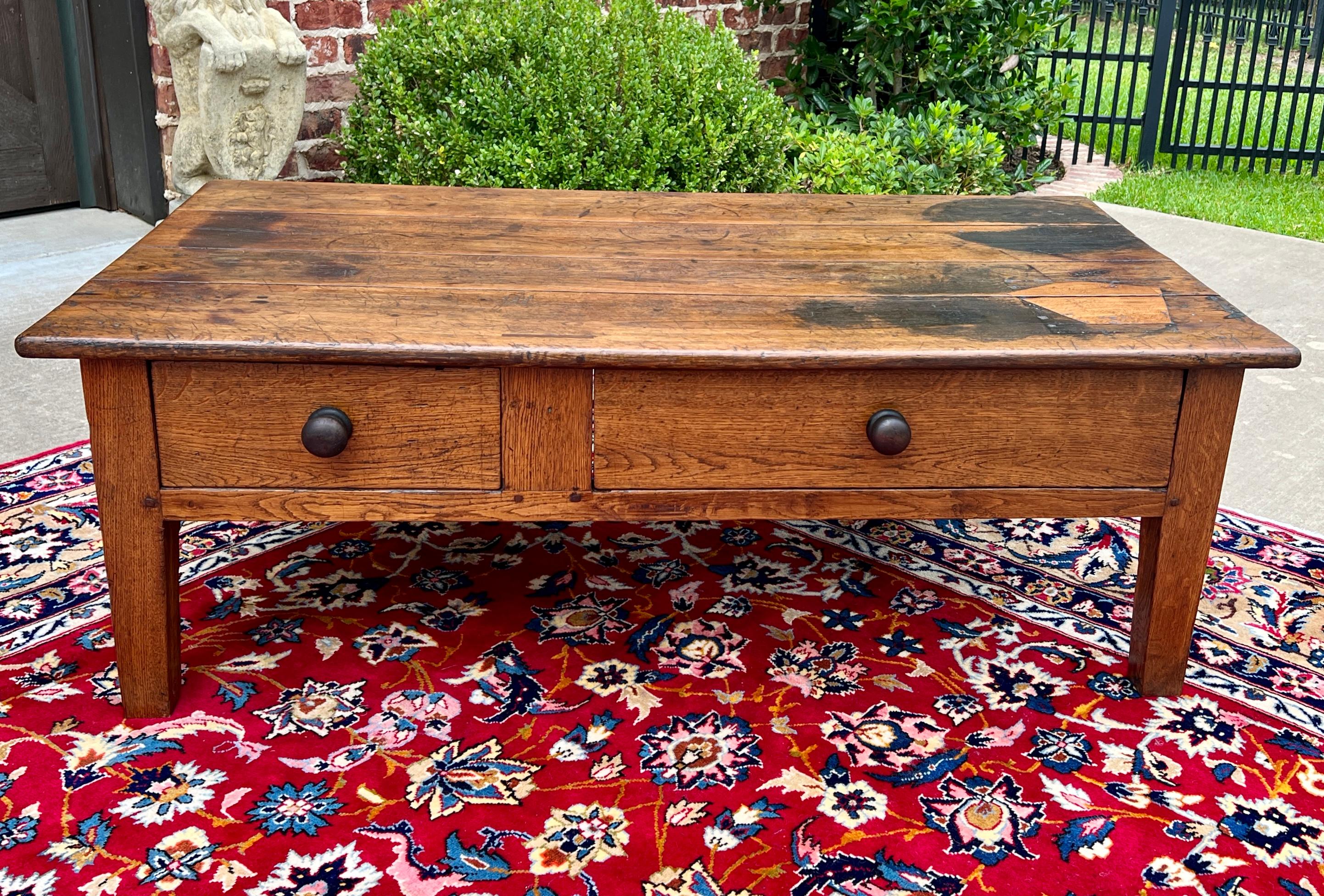 Antique English Coffee Table Farmhouse Rustic Oak Drawers Shaker Legs Mid-19th C 13