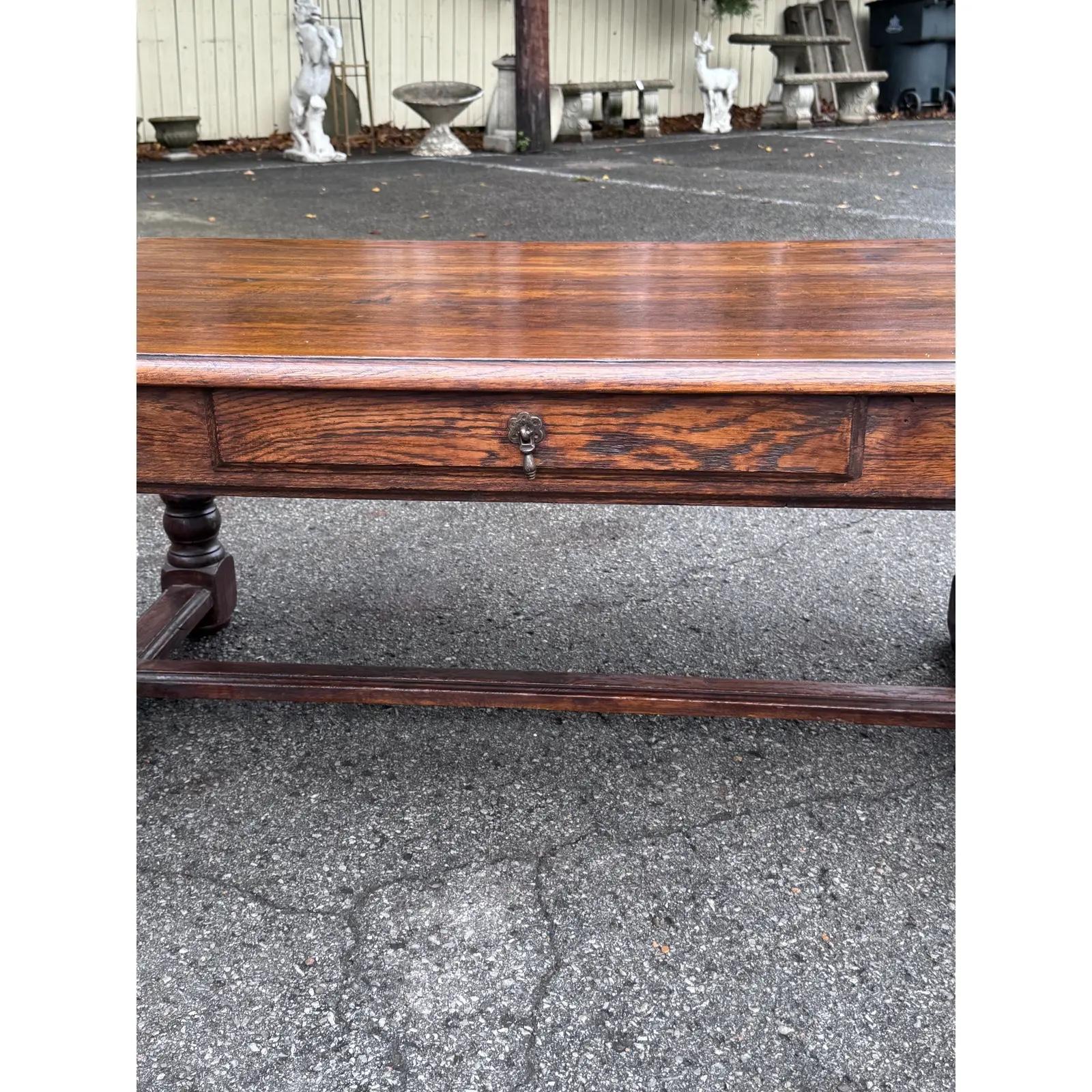 Mesa baja inglesa antigua en Bueno Estado en Nashville, TN