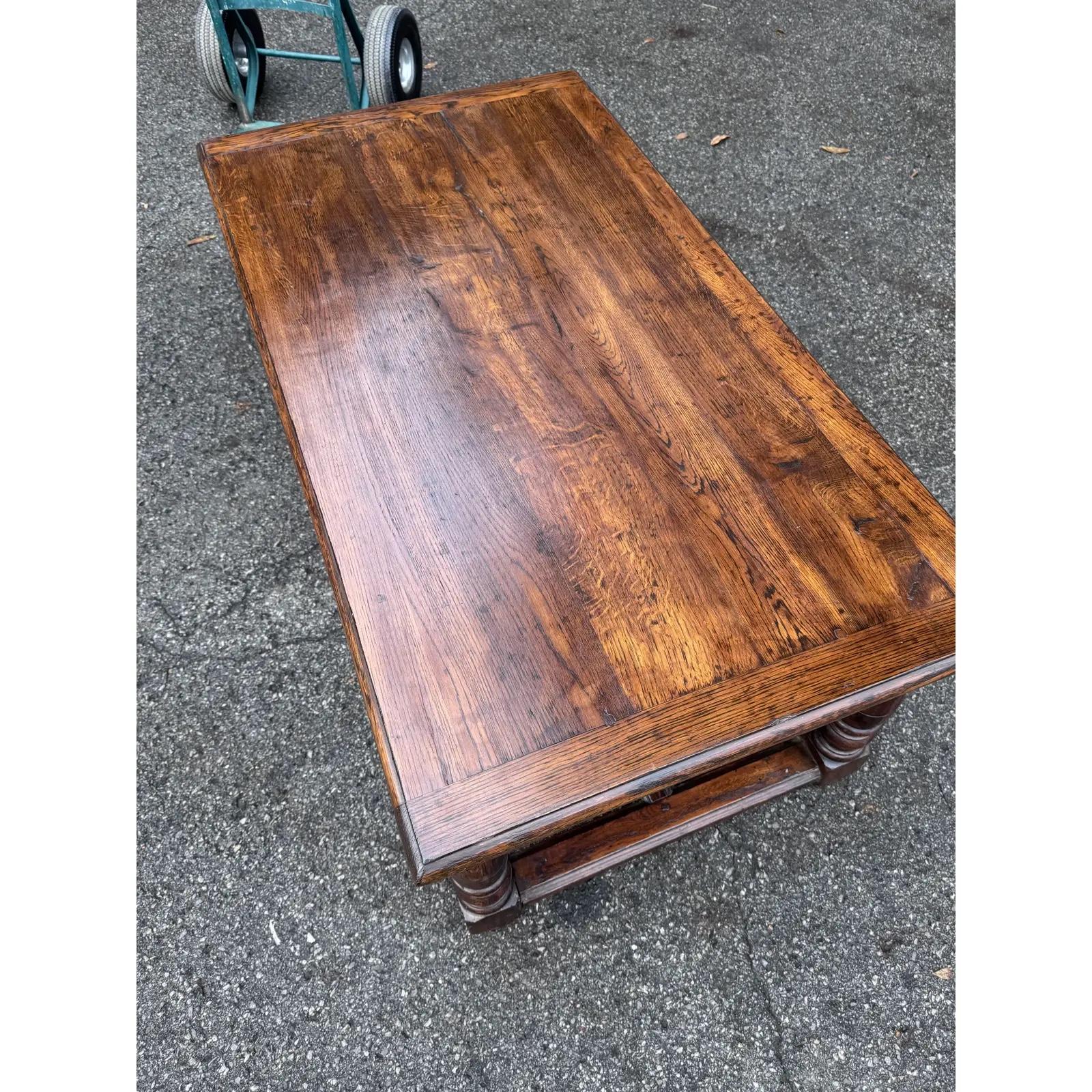 Mesa baja inglesa antigua Madera