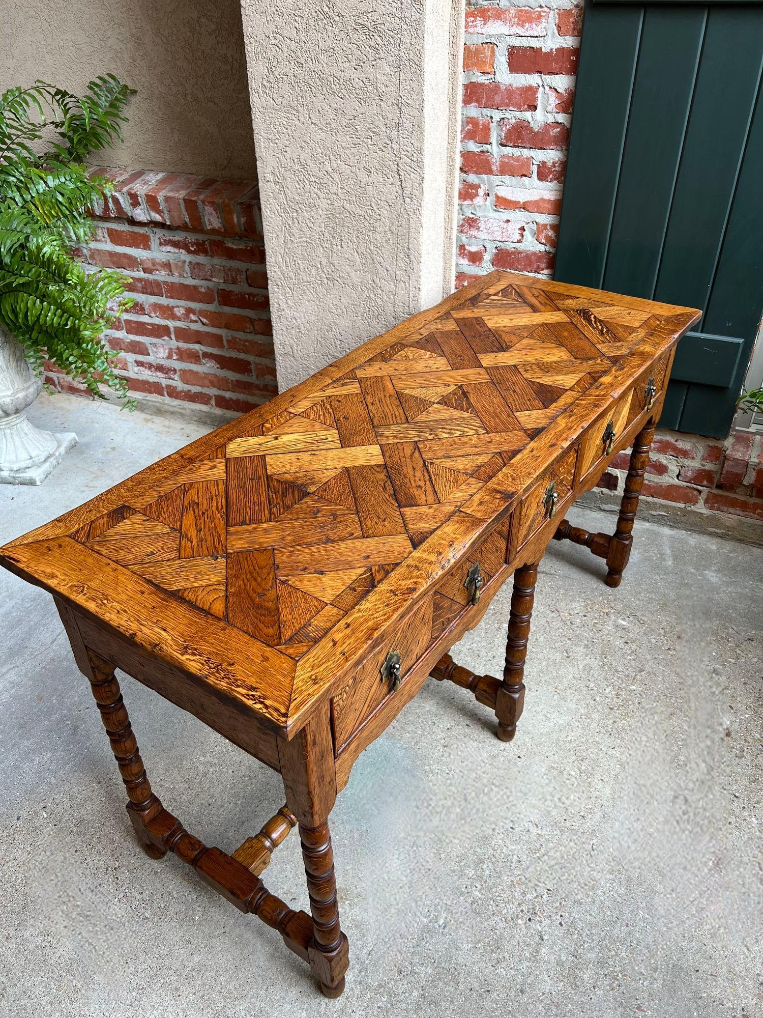 Antique English Console Hall Table Slender Carved Oak 6 Bobbin Legs Sideboard In Good Condition In Shreveport, LA