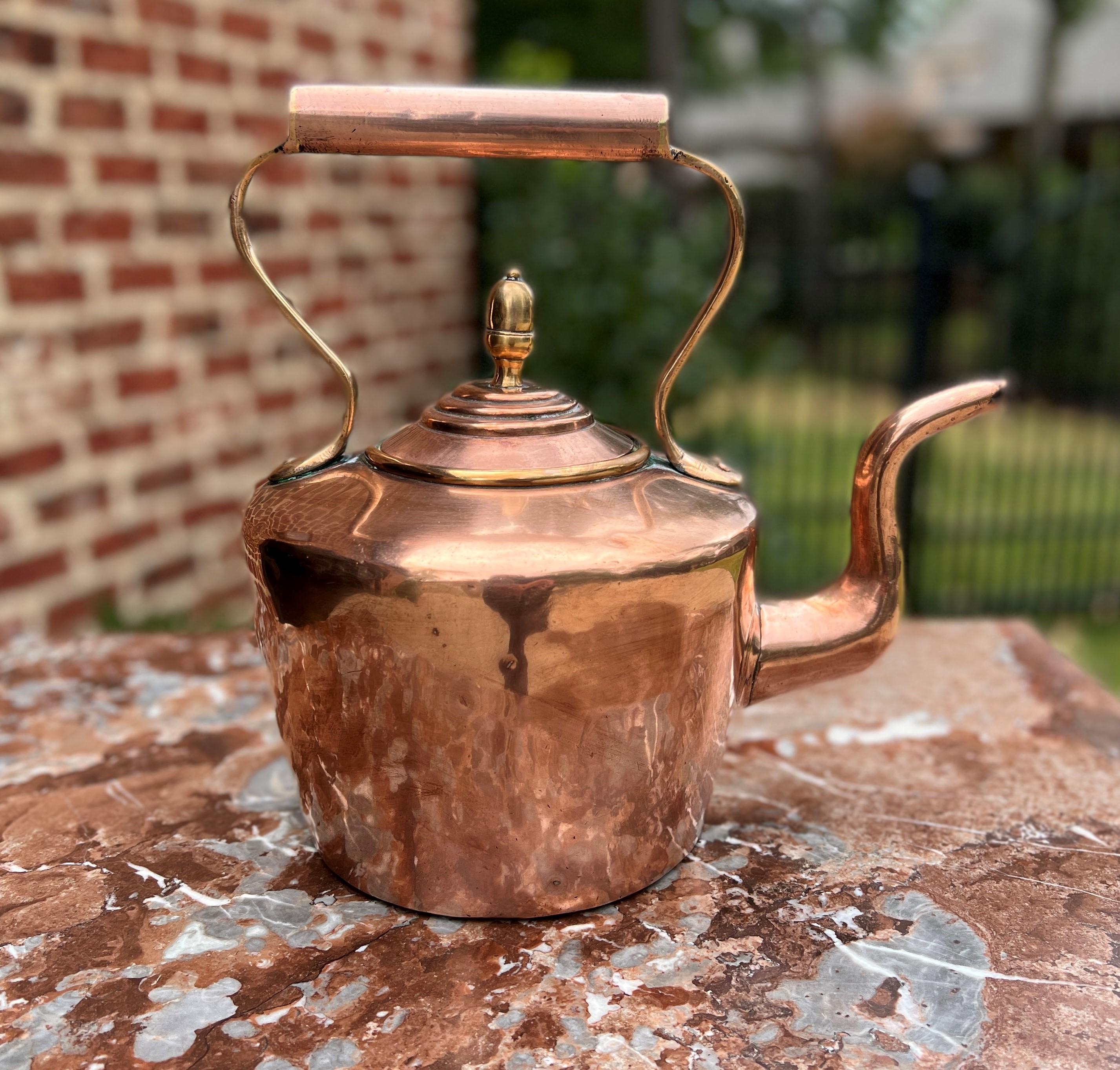 Antique English Copper Brass Tea Kettle Coffee Pitcher Spout Handle #3 c. 1900 In Good Condition In Tyler, TX
