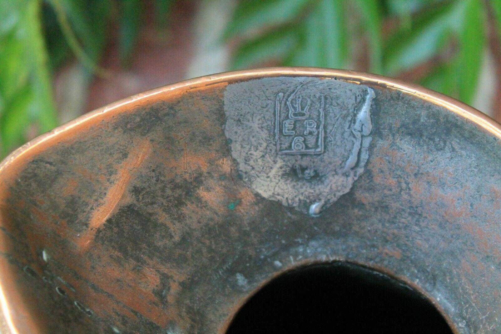 Antique English Copper Flagon Jug Vessel Pitcher Hallmark #2 C. 1900 For Sale 4