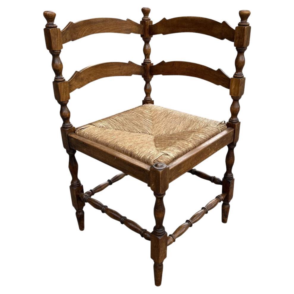 Chaise d'angle anglaise d'antiquités
