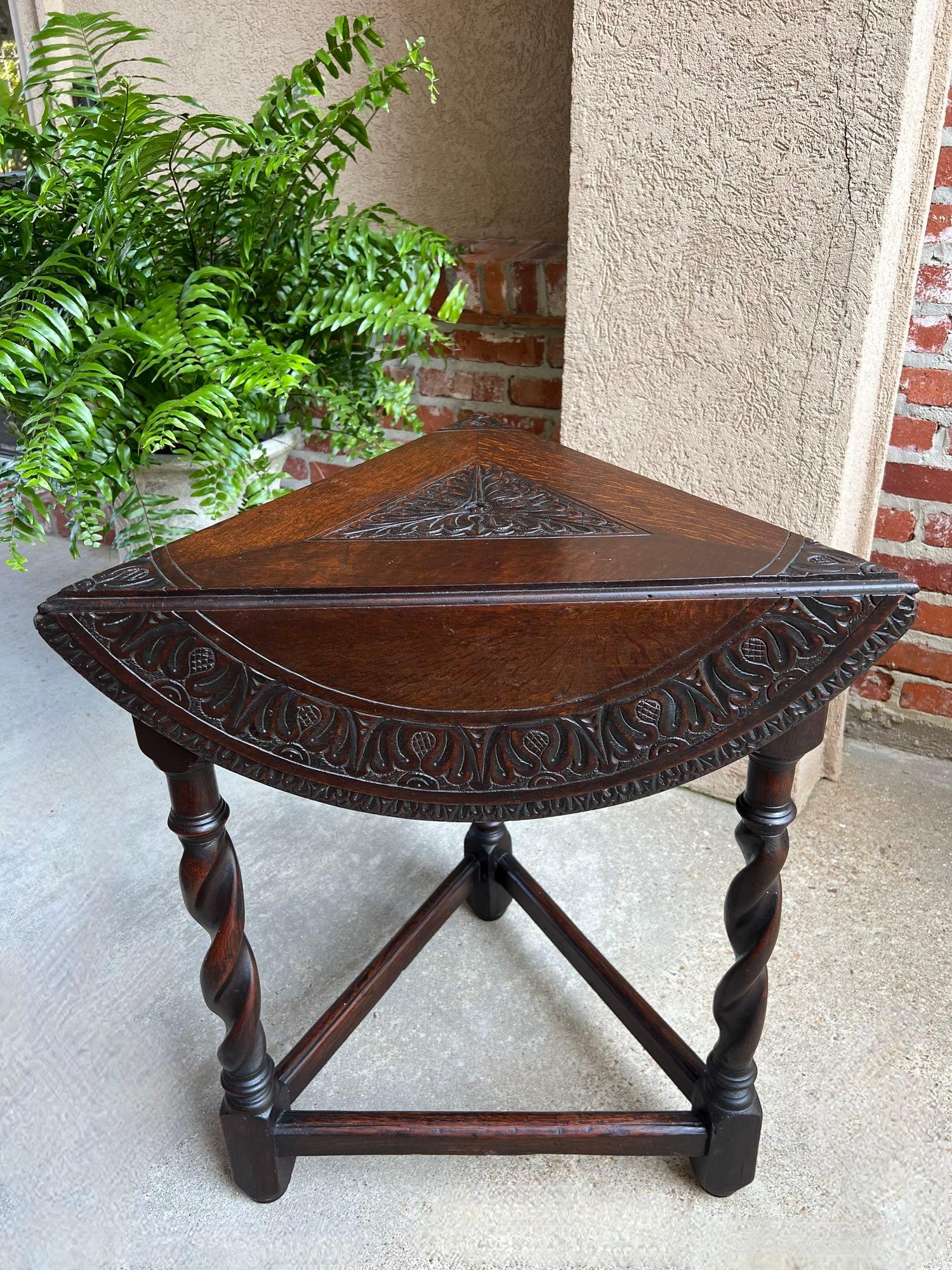 British Antique English Corner End Table Handkerchief BARLEY TWIST Carved Oak ROUND