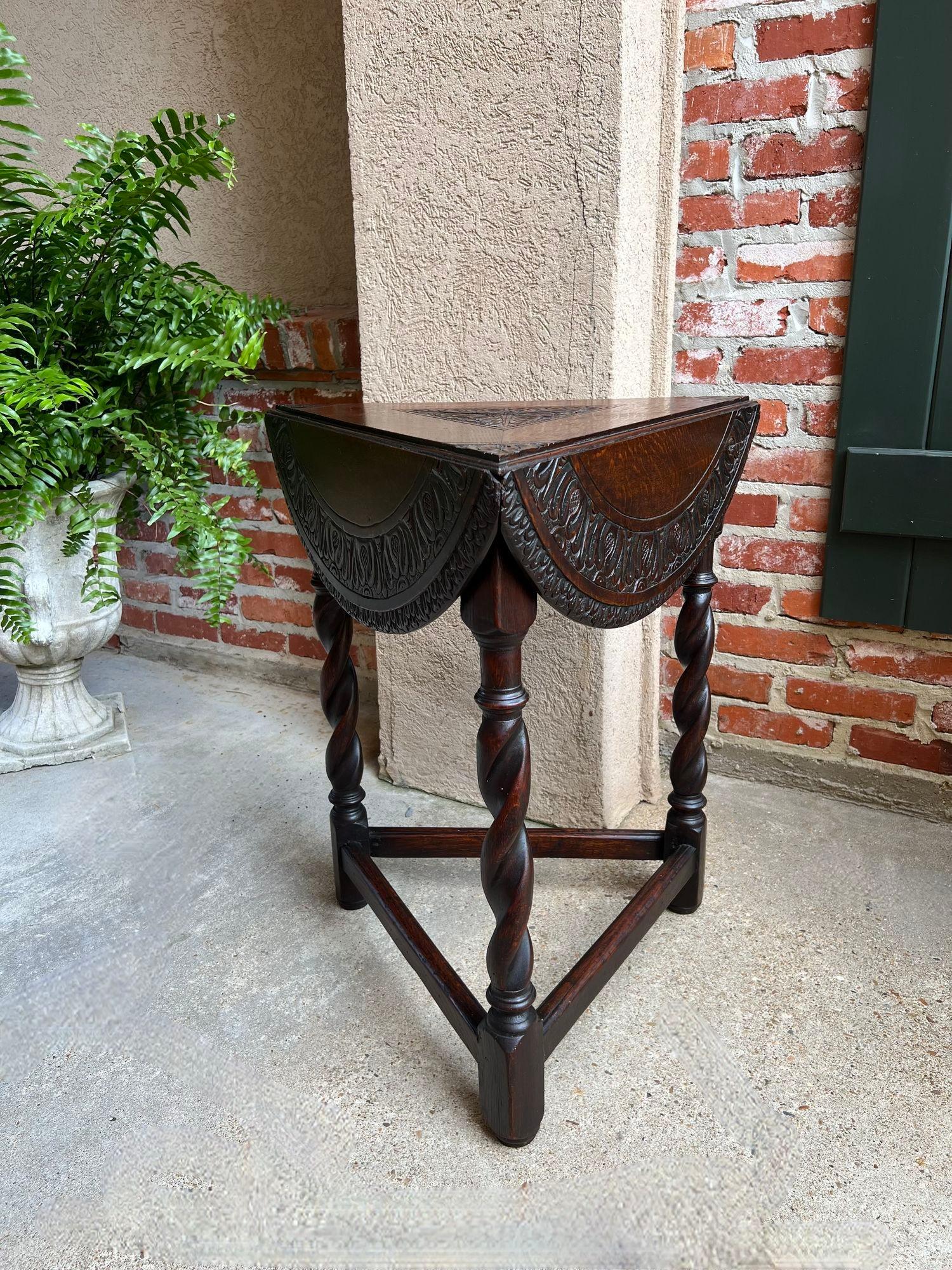 Antique English Corner End Table Handkerchief BARLEY TWIST Carved Oak ROUND 2