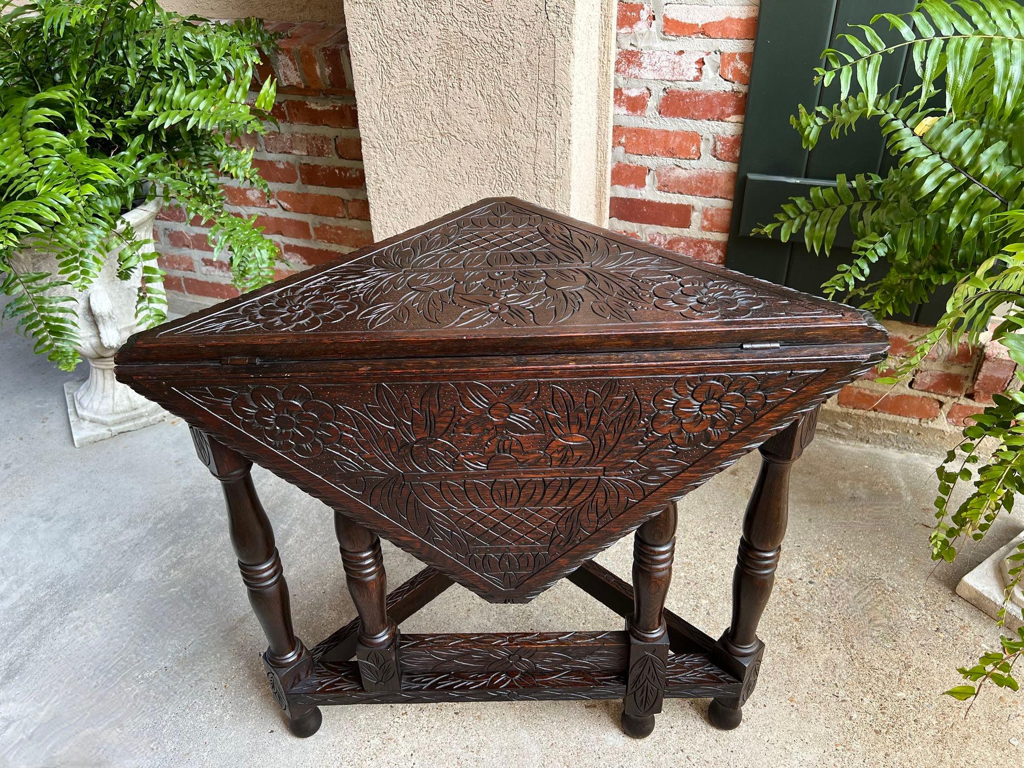 British Antique English Corner End Table Handkerchief Drop Leaf Carved Tiger Oak Square