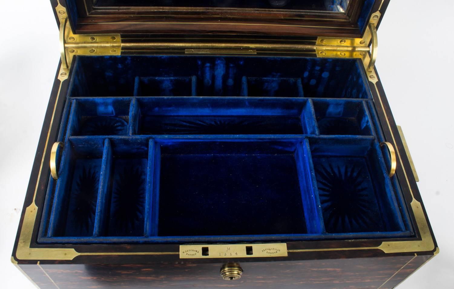 Victorian Antique English Coromandel and Silver Dressing Case by Leuchars, 19th Century