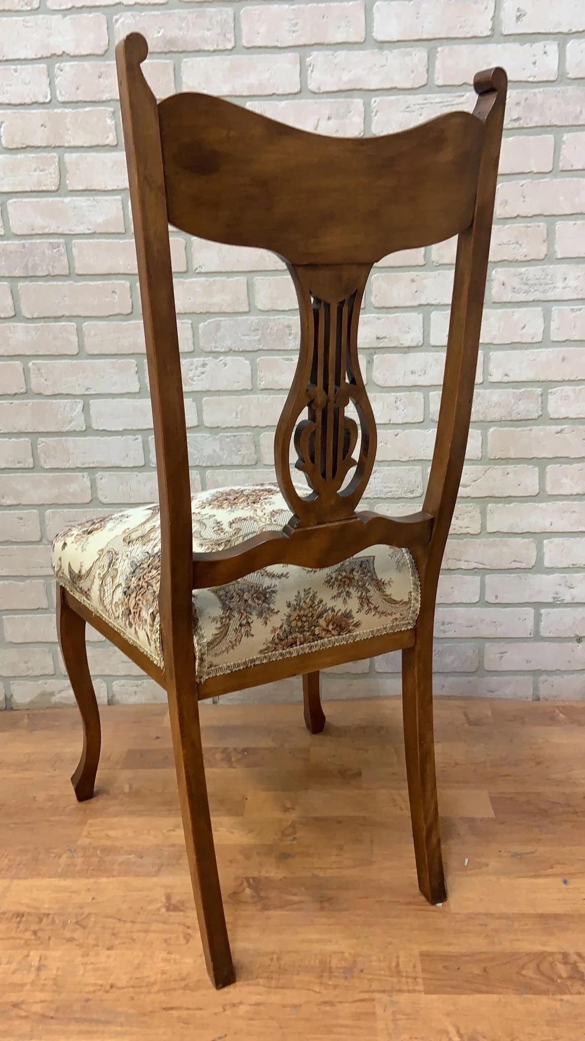 Tappezzeria Sedie da pranzo in mogano English Country Antiques - Set di 4 sedie in vendita