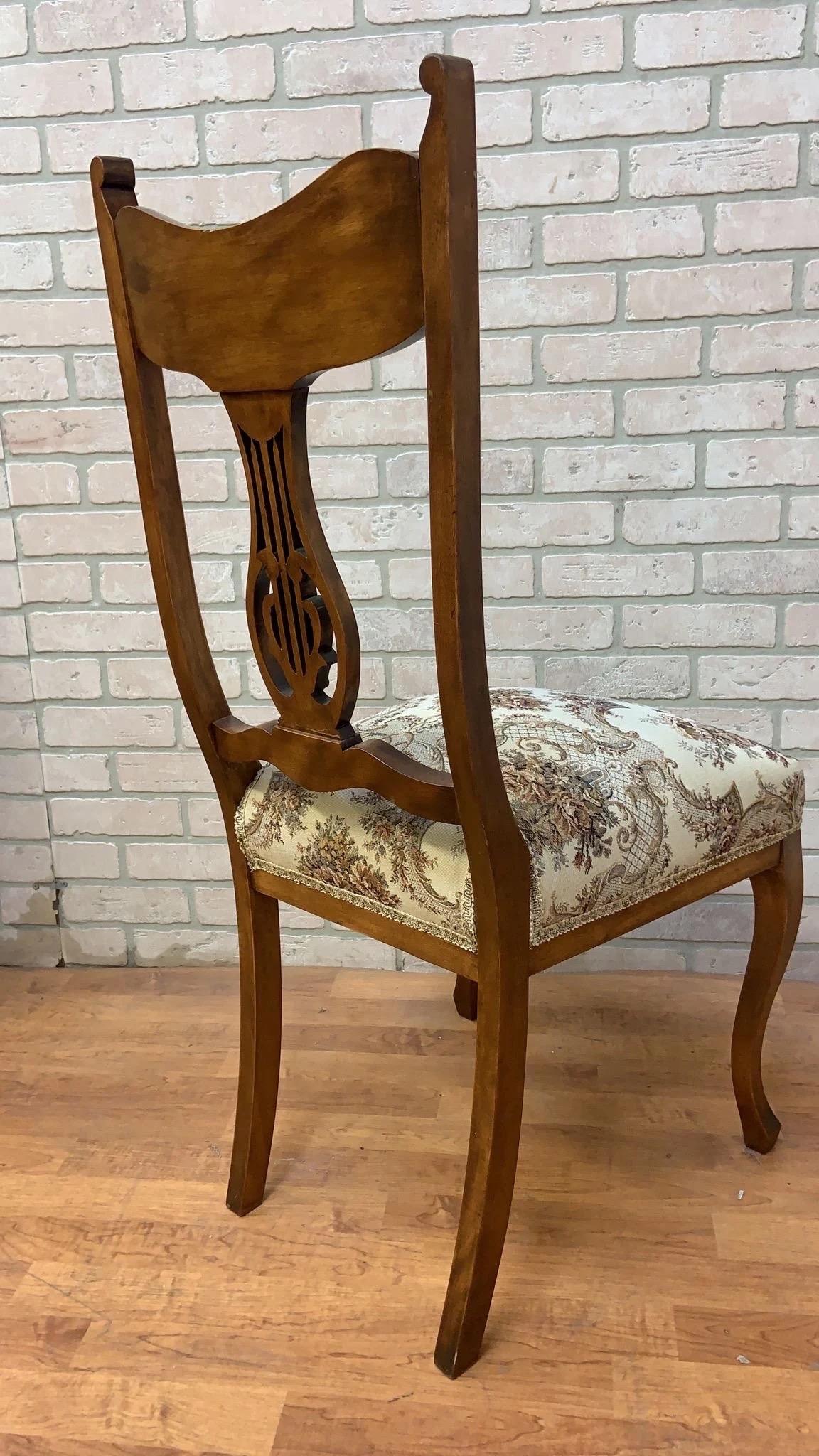 Sedie da pranzo in mogano English Country Antiques - Set di 4 sedie in vendita 1