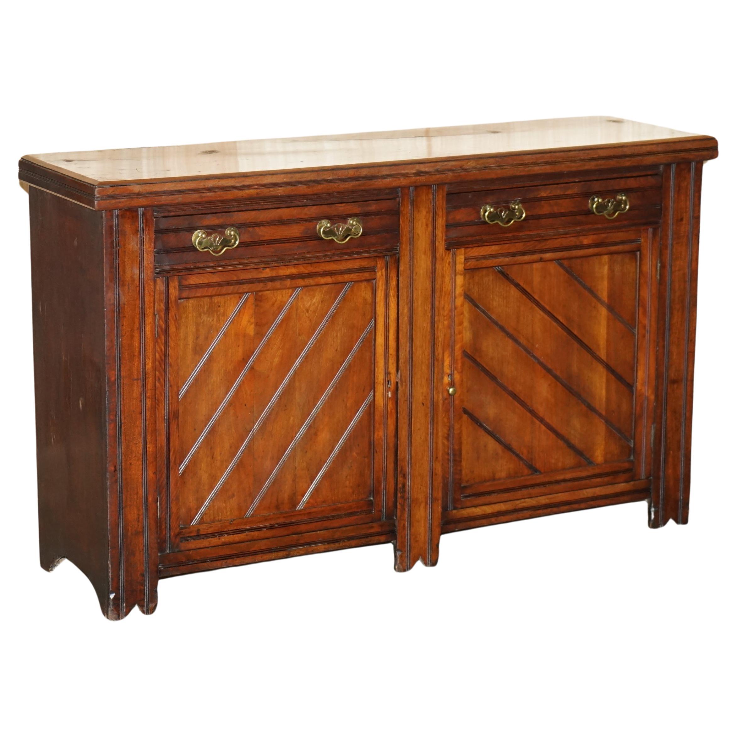 ANTIQUE ENGLISH COUNTRY OAK CiRCA 1880 VICTORIAN SIDEBOARD BASE WITH DRAWERS For Sale