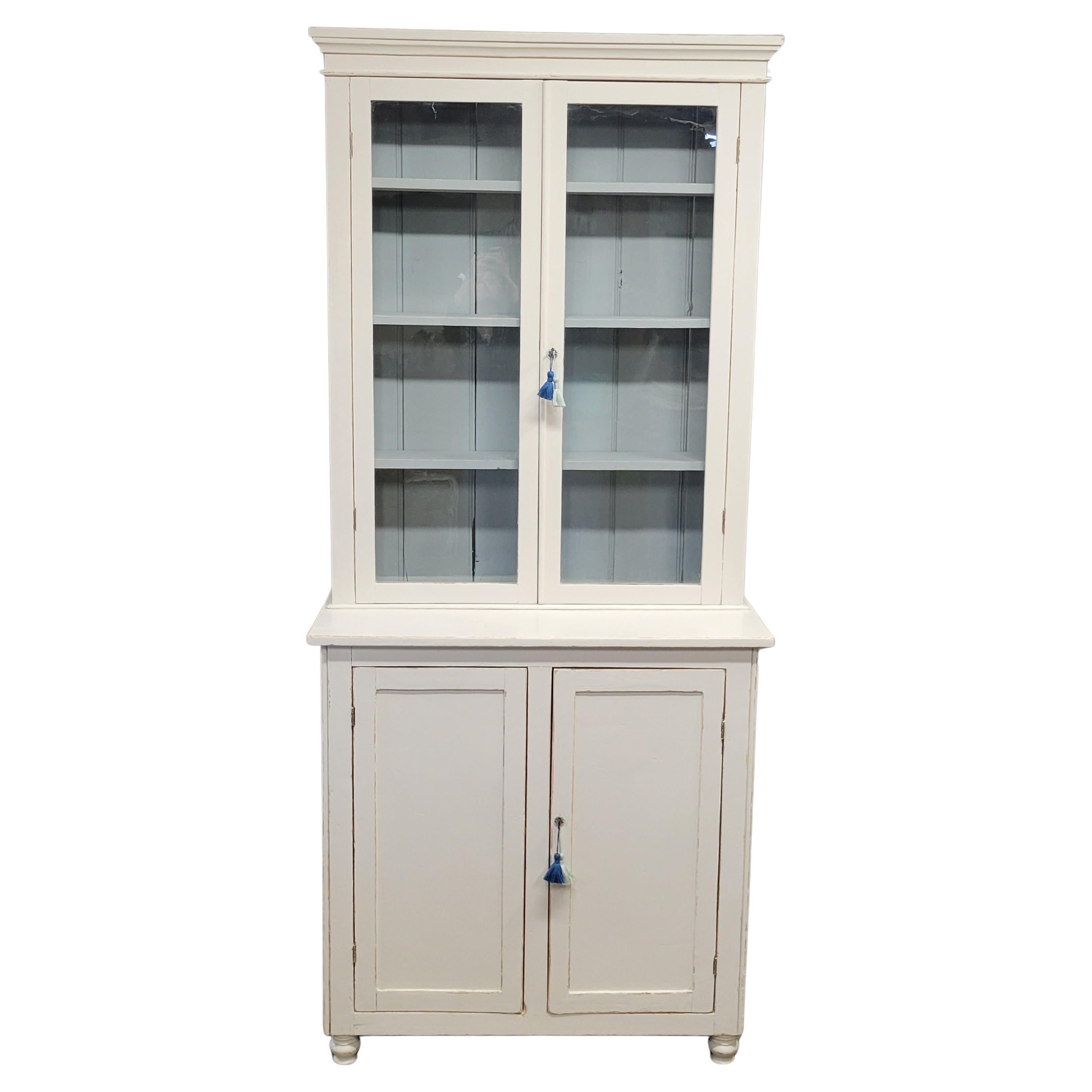 Antike English Country gemalt zwei Stück China oder Curio Kabinett