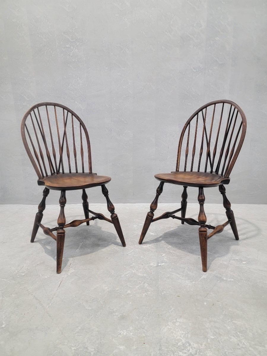 Antique English Country Walnut Spindle-Back Windsor Chairs - Pair For Sale 3