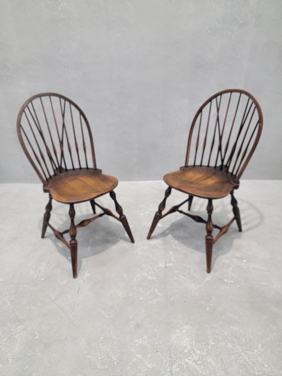 Antique English Country Walnut Spindle-Back Windsor Chairs - Pair For Sale 4