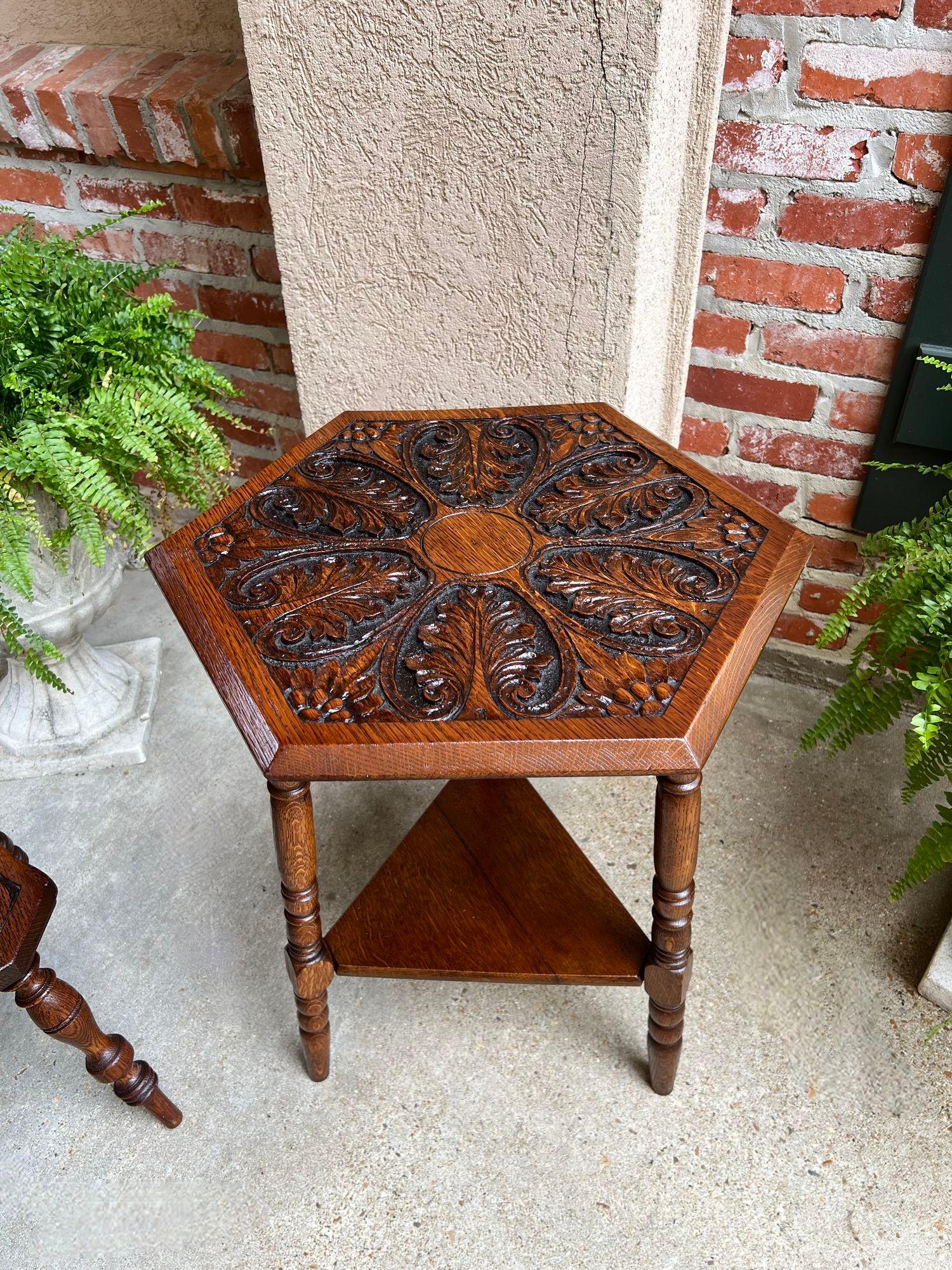 Antique English Cricket Table Hexagon Carved Oak End Side Table Arts and Crafts 12