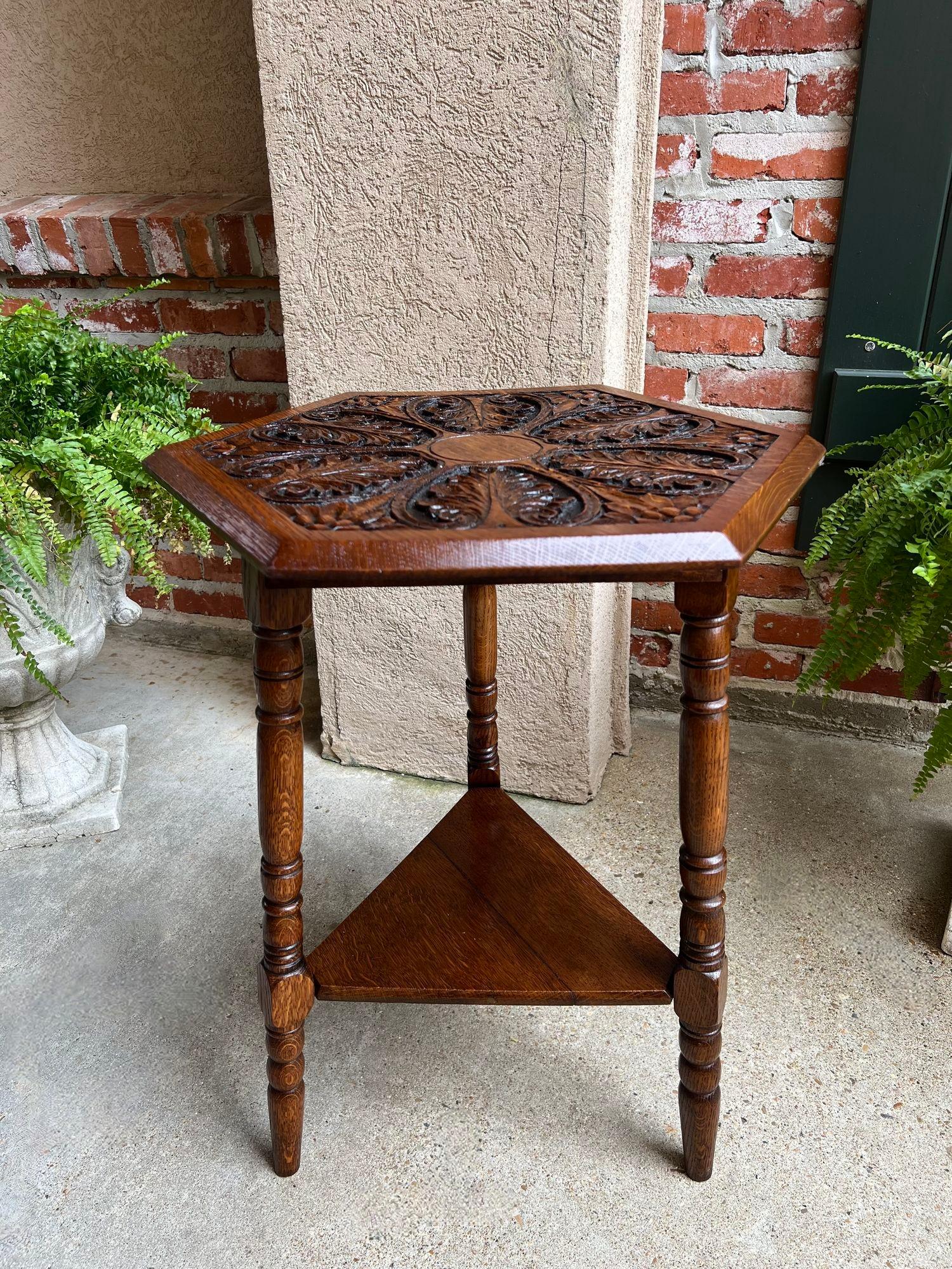 Antique English Cricket Table Hexagon Carved Oak End Side Table Arts and Crafts 4