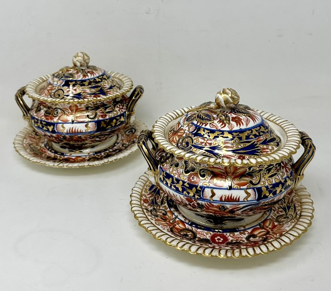 Antikes englisches Crown Derby-Paar Sauciere, Suppenschüssel, Urnen, Vasen, Tafelaufsätze, 19. Jahrhundert  im Angebot 1