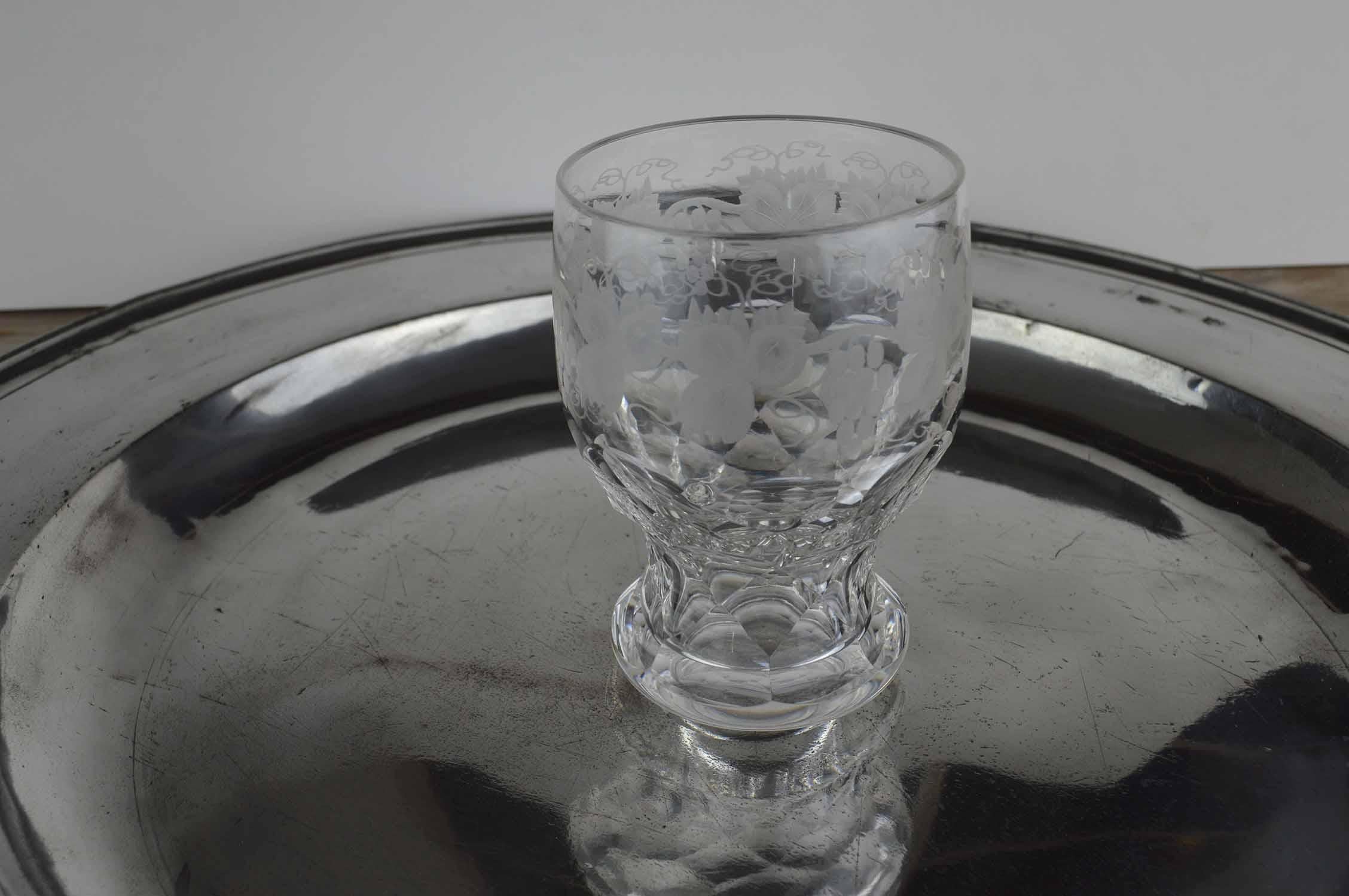 Antique English Cut and Engraved Rummer In Good Condition In St Annes, Lancashire
