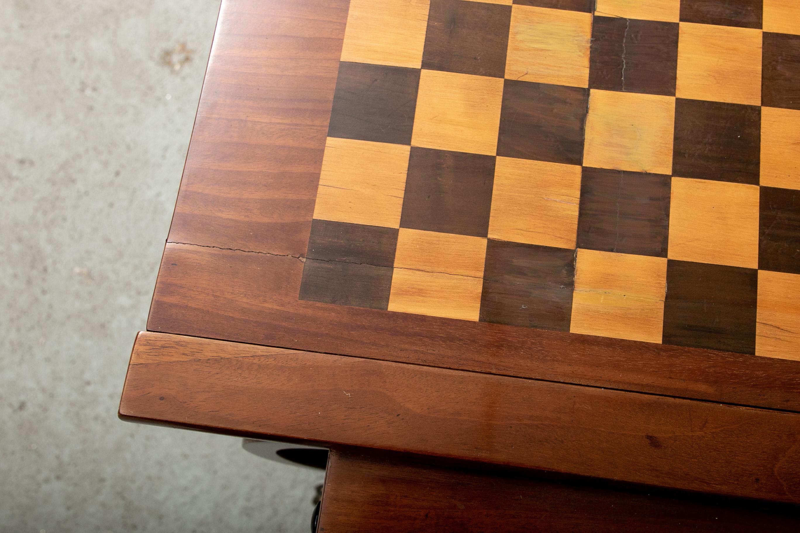 Antique English Diminutive Drop Leaf Games Table In Good Condition In Bridgeport, CT