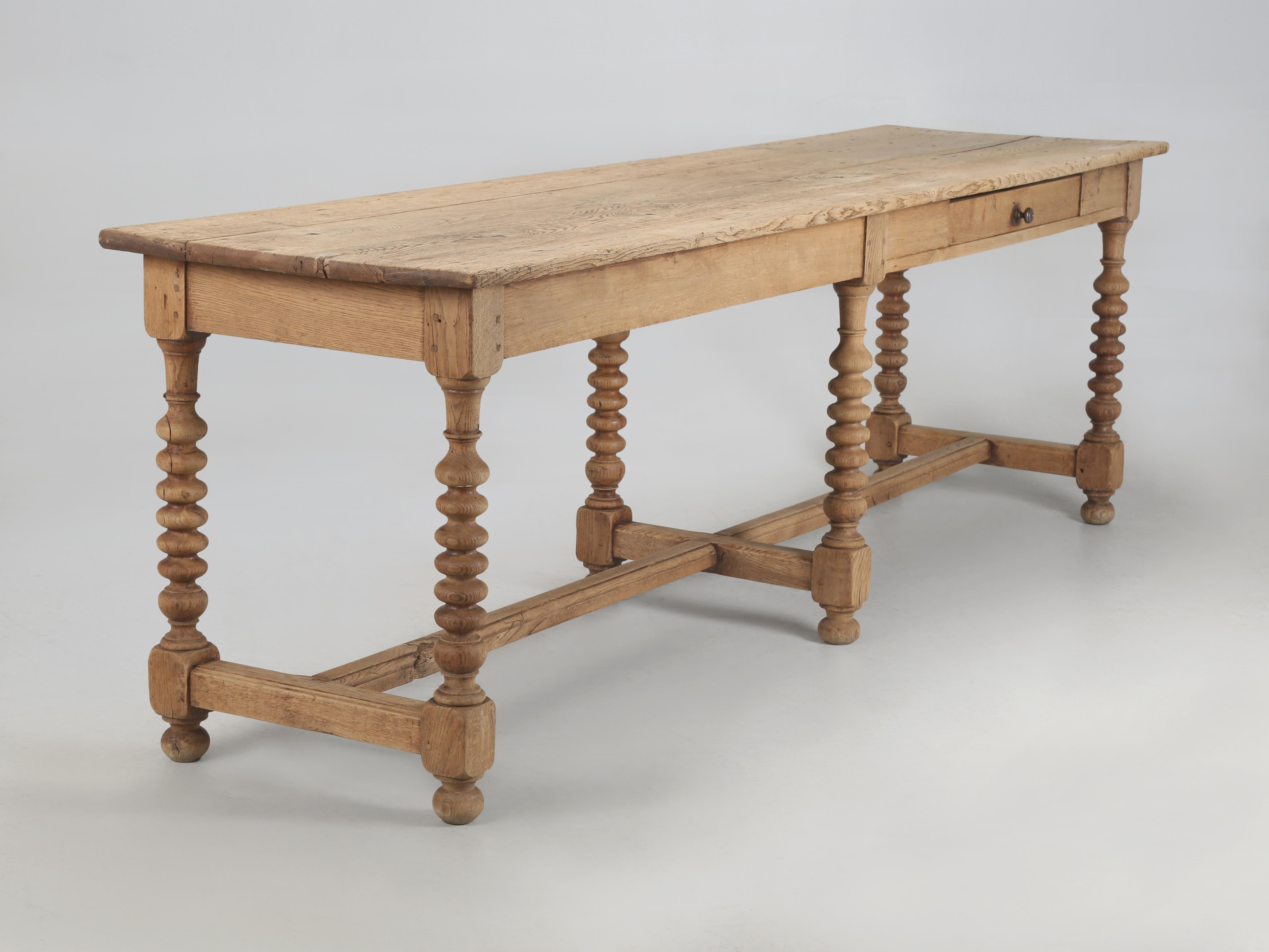Ancienne table de drapier anglaise, table de travail pouvant être transformée en îlot de cuisine Bon état - En vente à Chicago, IL