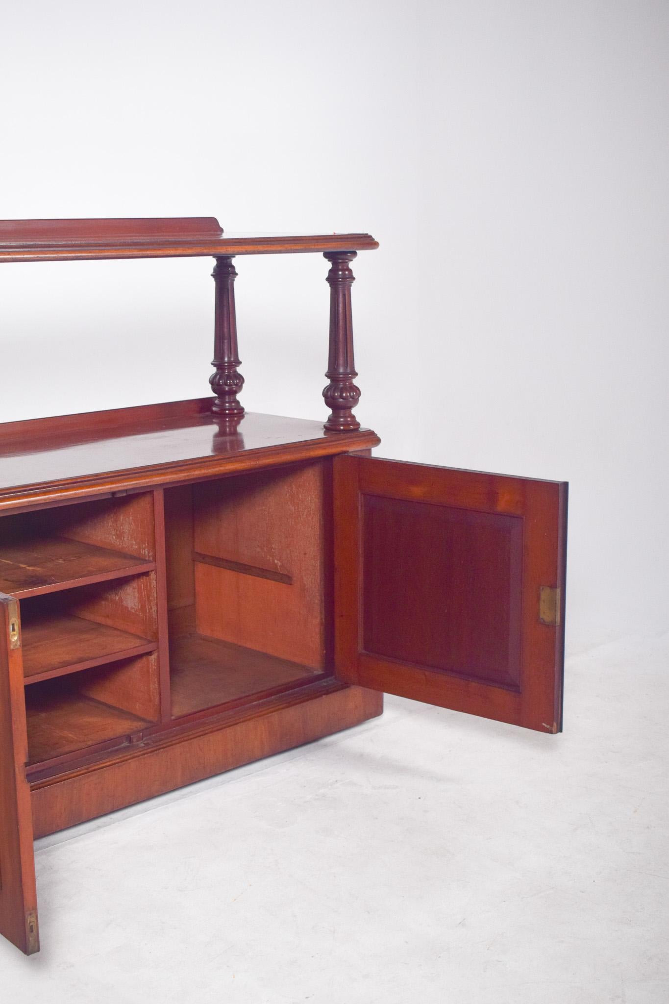 Antique English Dumbwaiter with Turned Columns For Sale 4