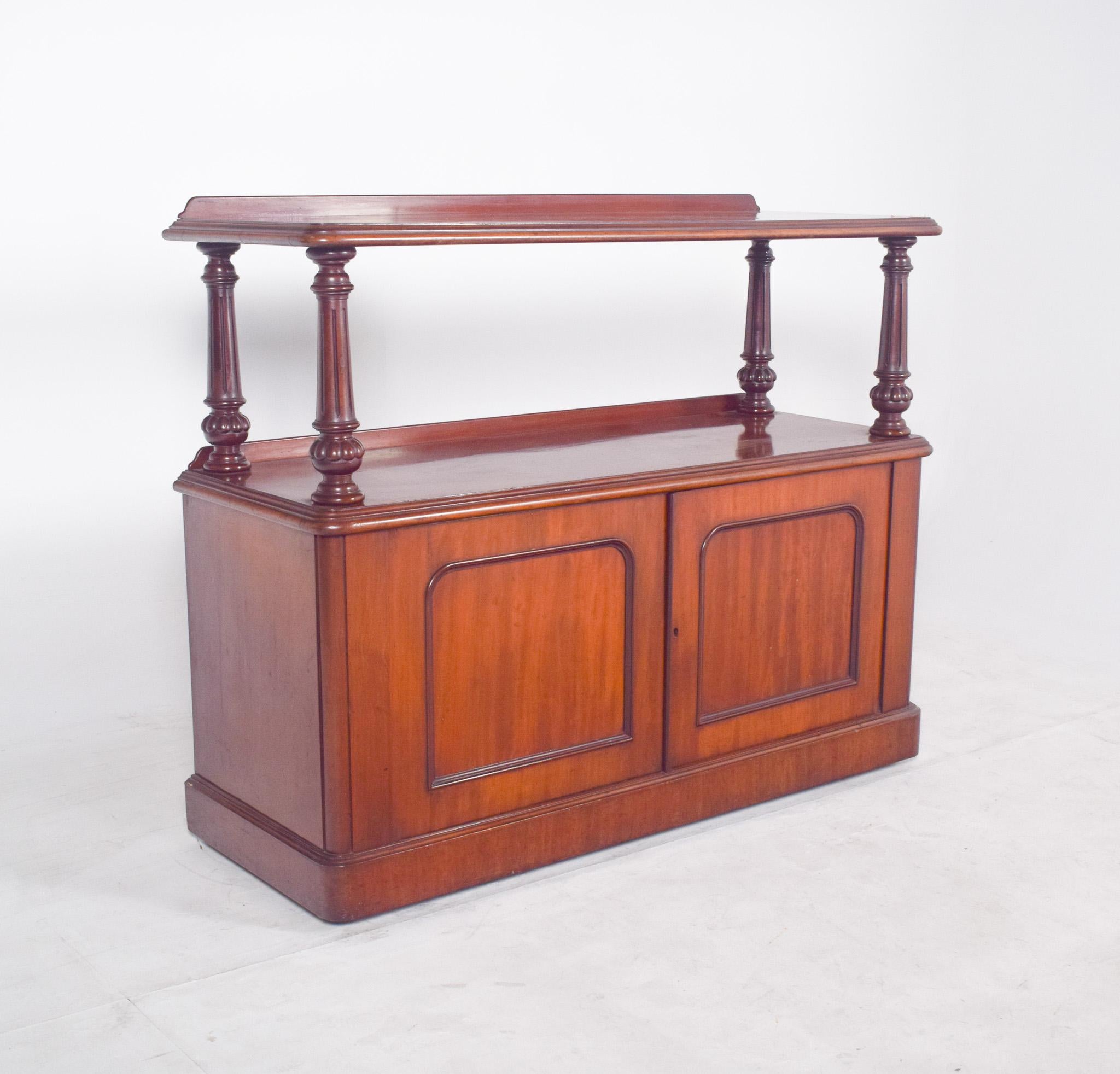 Late Victorian Antique English Dumbwaiter with Turned Columns For Sale