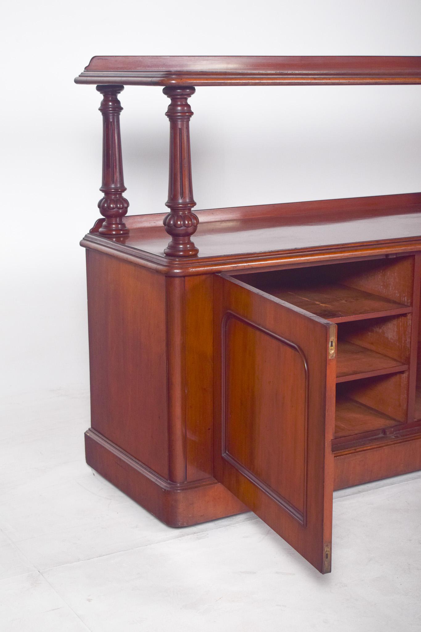 Antique English Dumbwaiter with Turned Columns For Sale 3