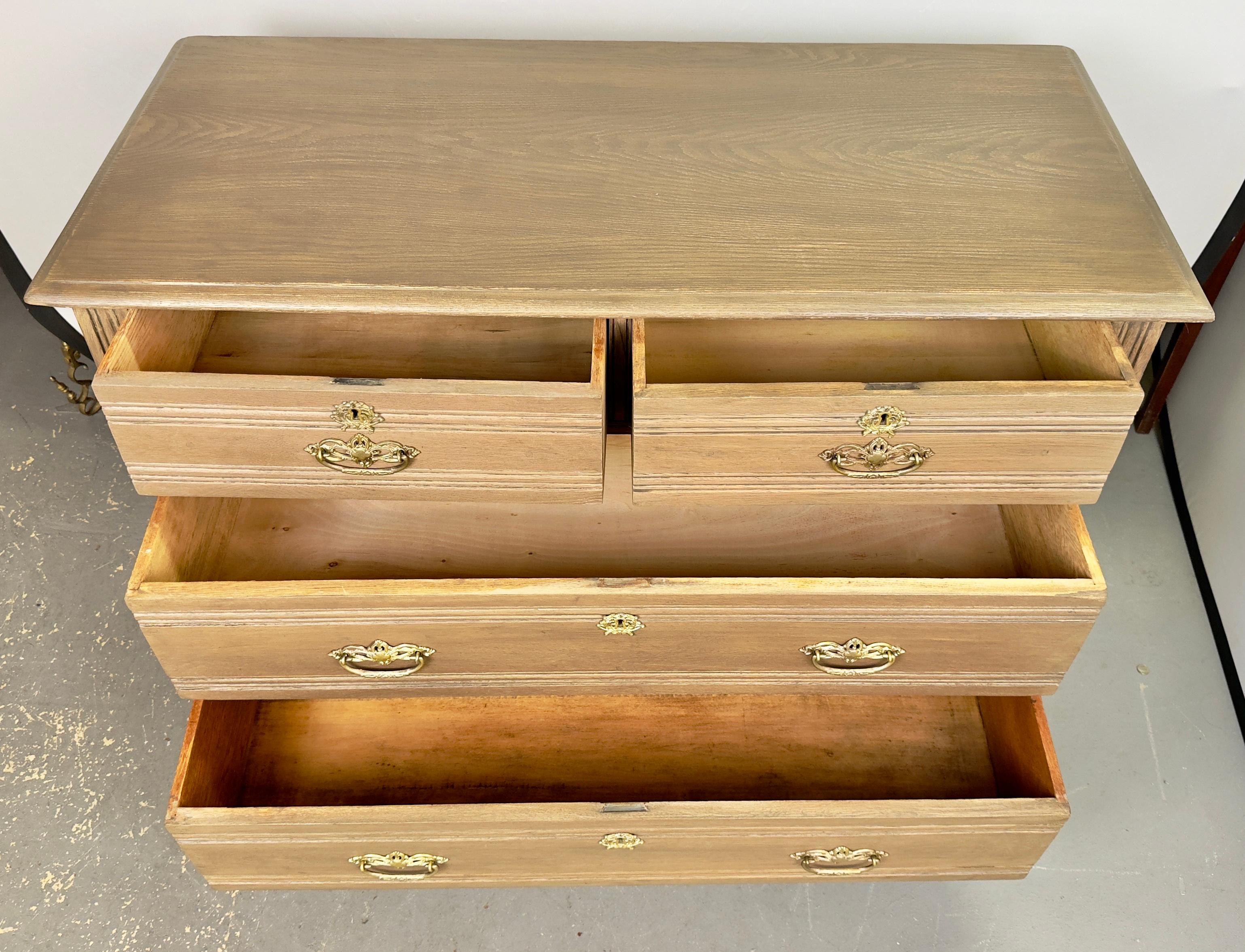 Antique English Eastlake Oak Four-Drawer Commode or Dresser 6