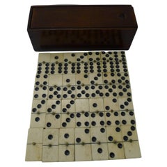 Antike englische Dominoes aus Ebenholz und Knochen, um 1910