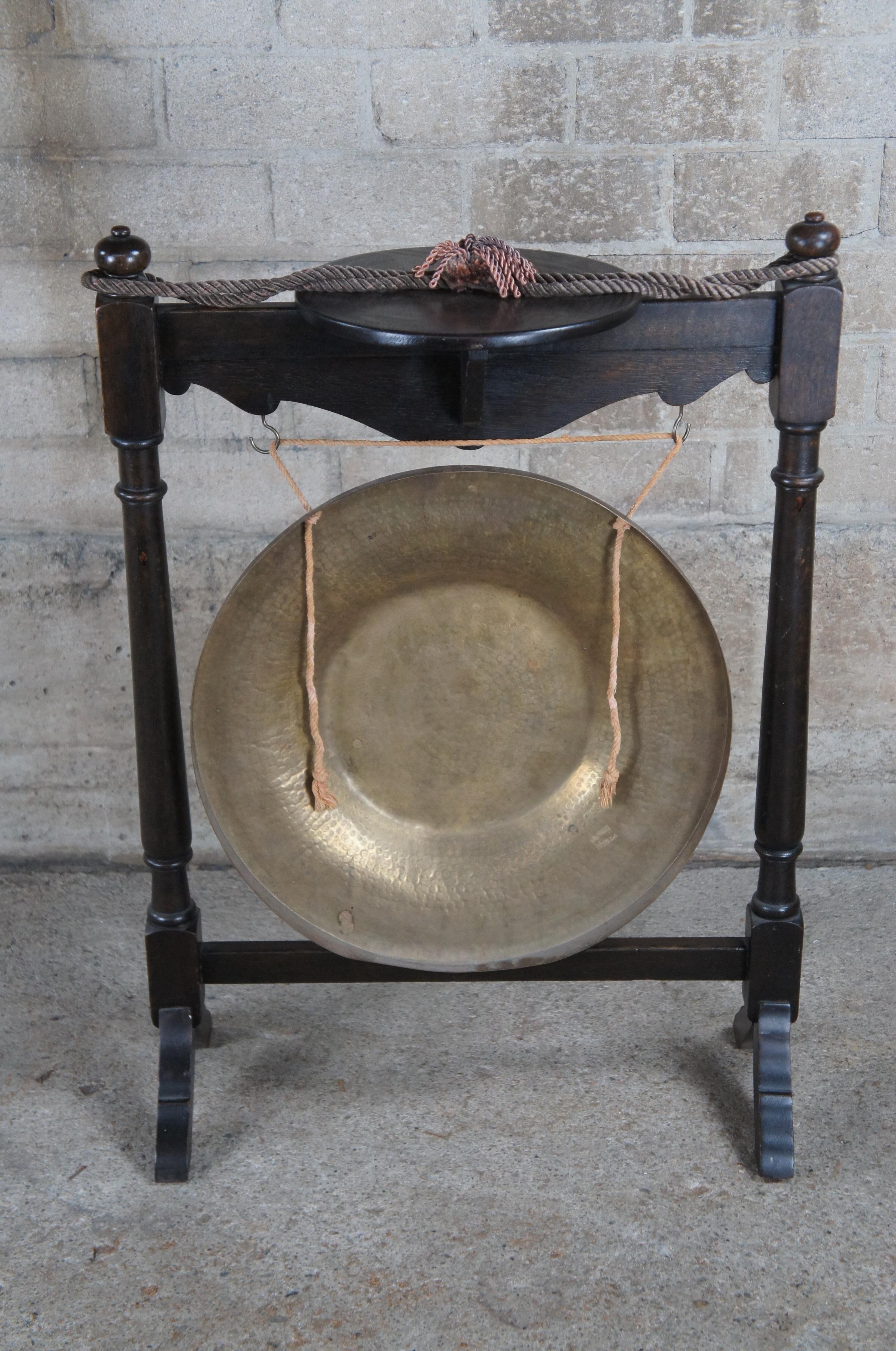 Antique English Edwardian Carved Oak Floor Standing Brass Dinner Gong Pedestal For Sale 6