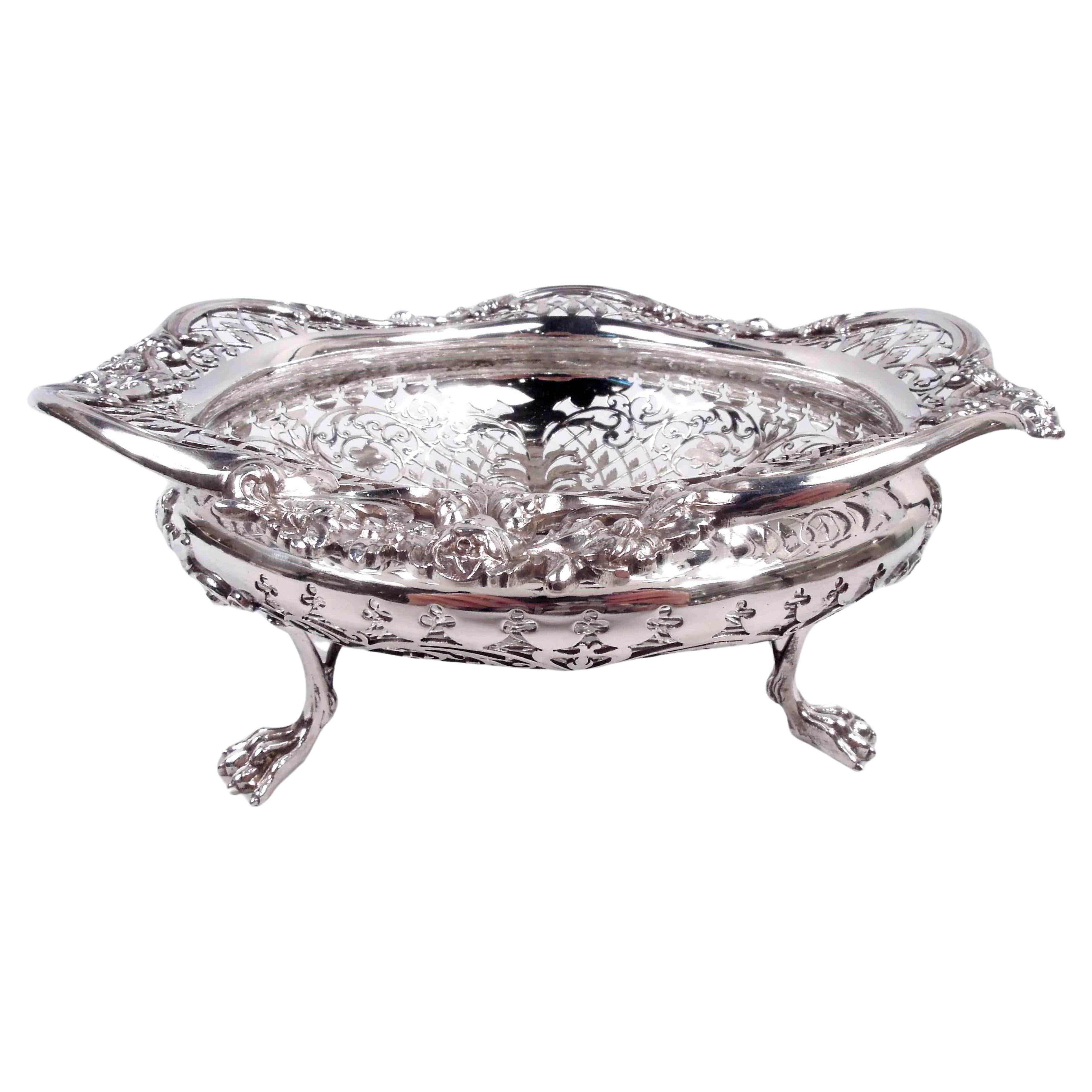 Antique English Edwardian Classical Pierced Sterling Silver Bowl, 1913