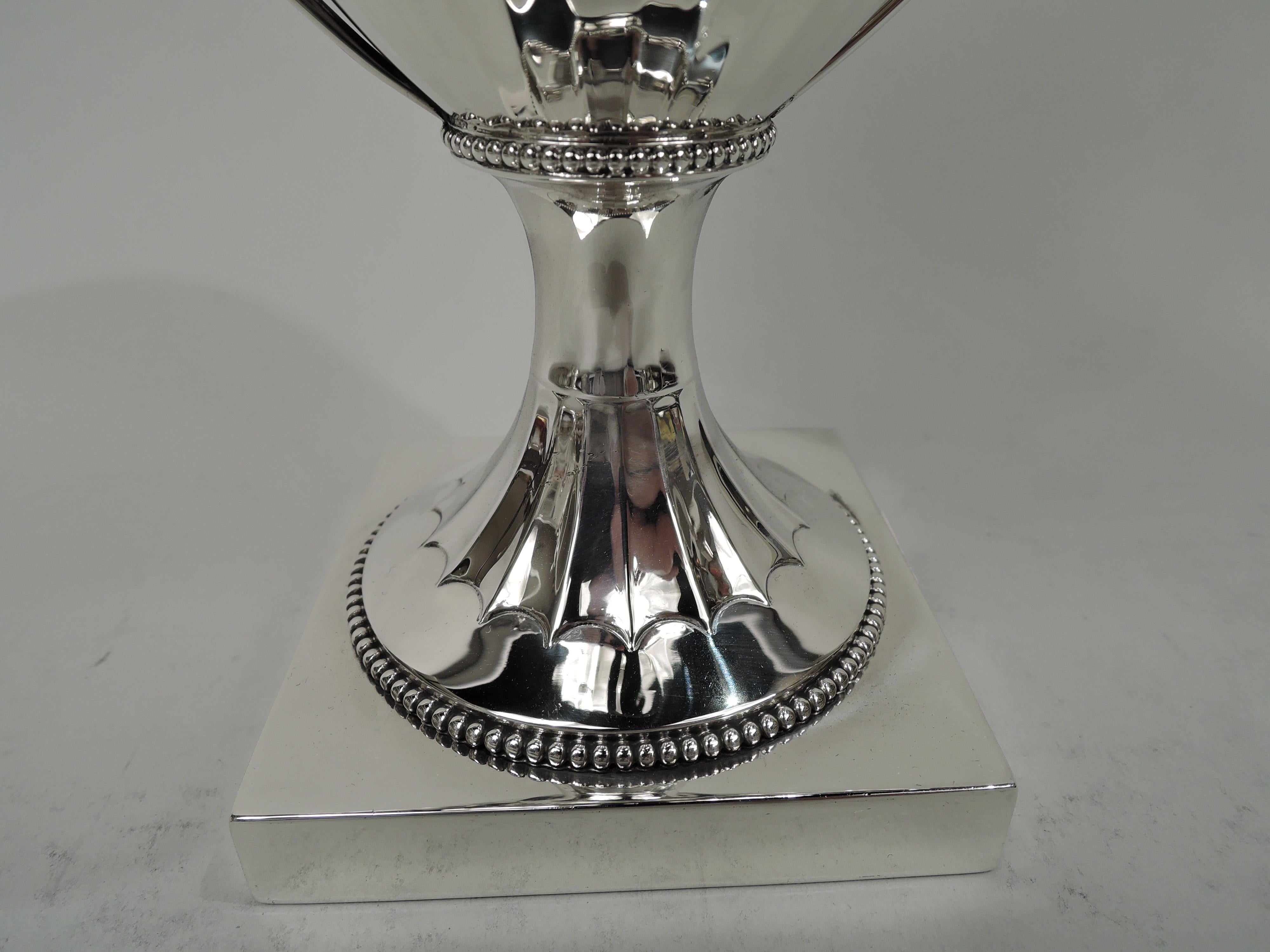 Antique English Edwardian Classical Sterling Silver Covered Urn For Sale 3