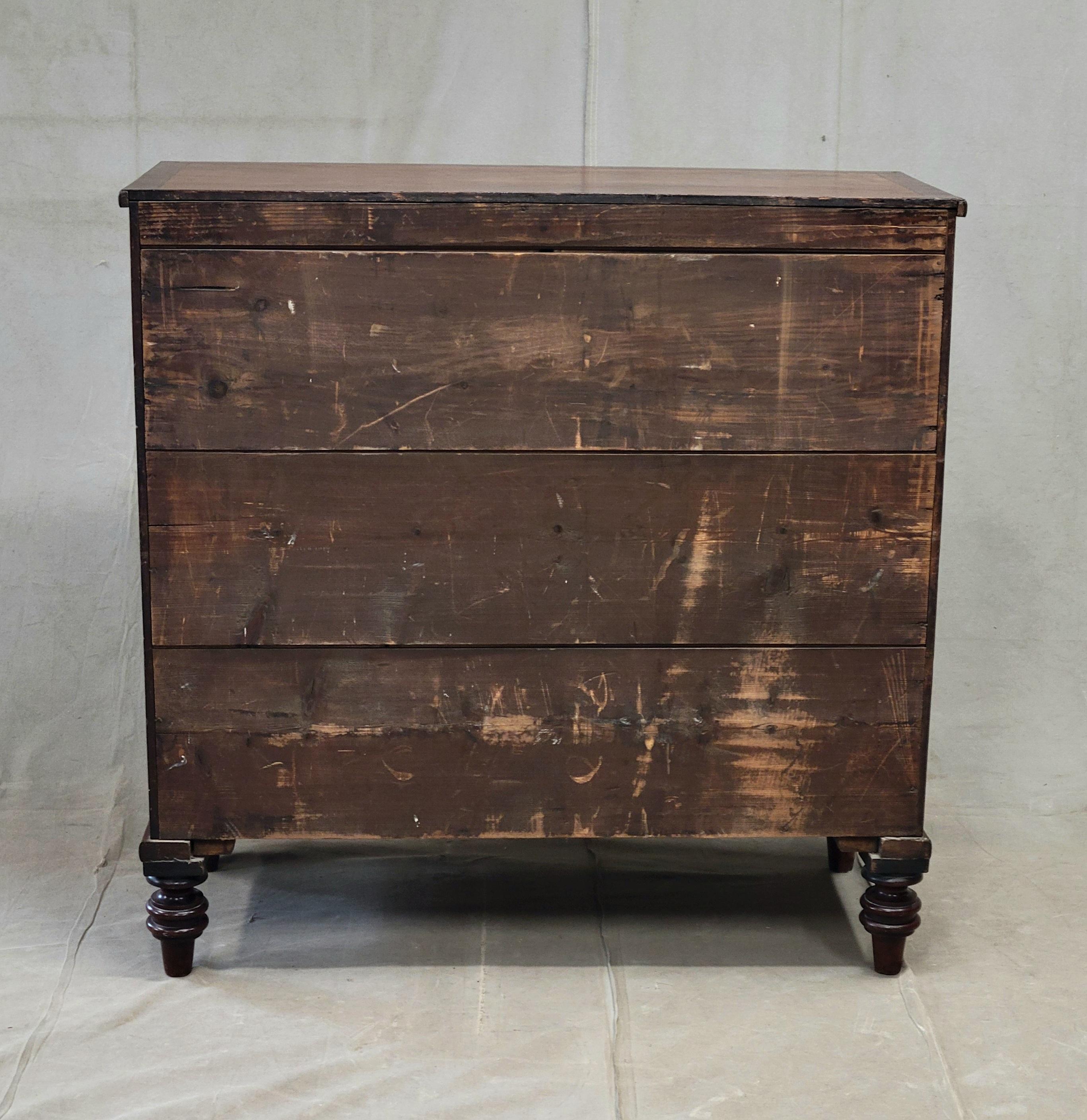 Antique English Edwardian Figured Mahogany Dresser With Original Knobs For Sale 9