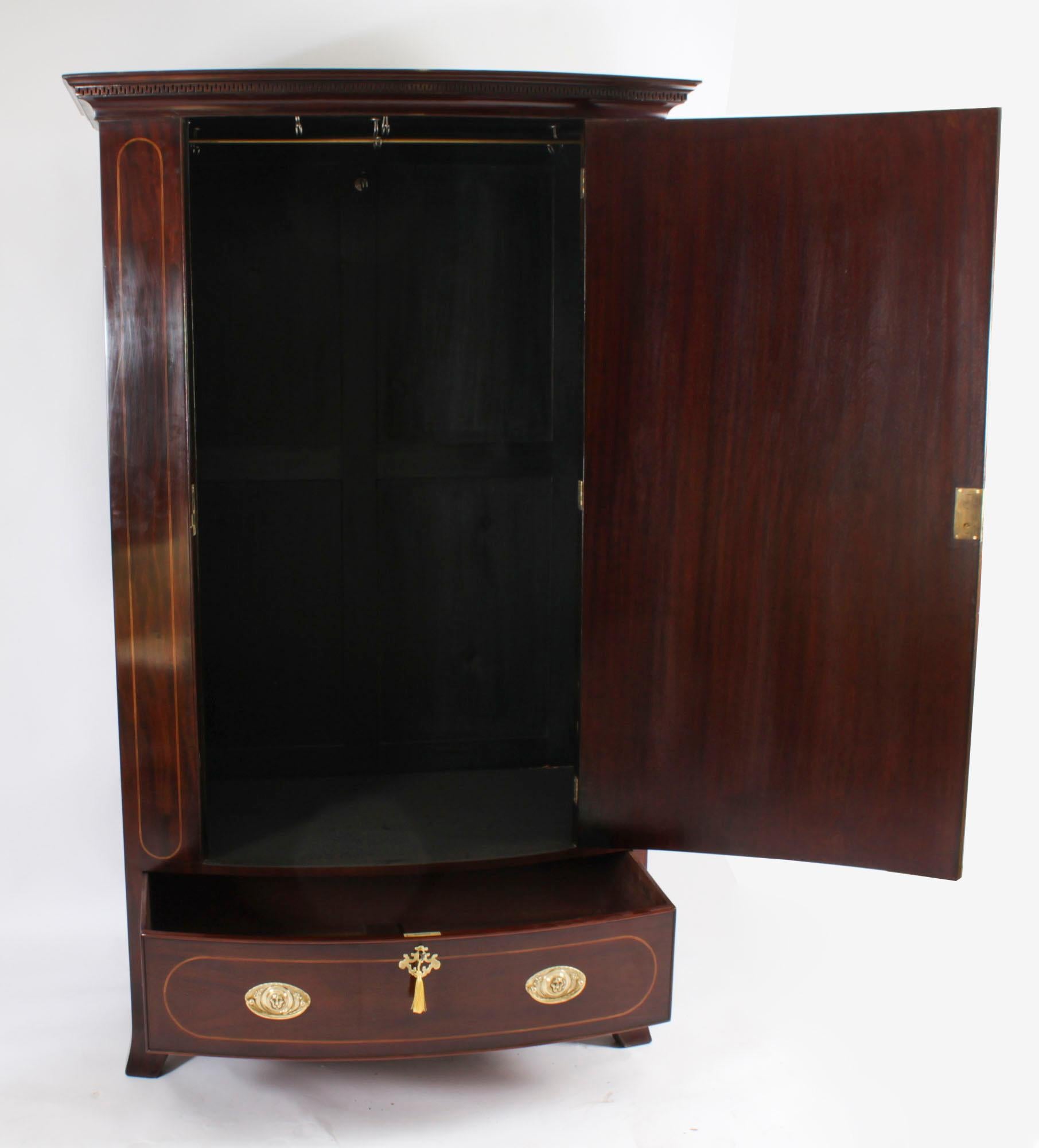 Antique English Edwardian Flame Mahogany Bowfront Wardrobe C1900 7