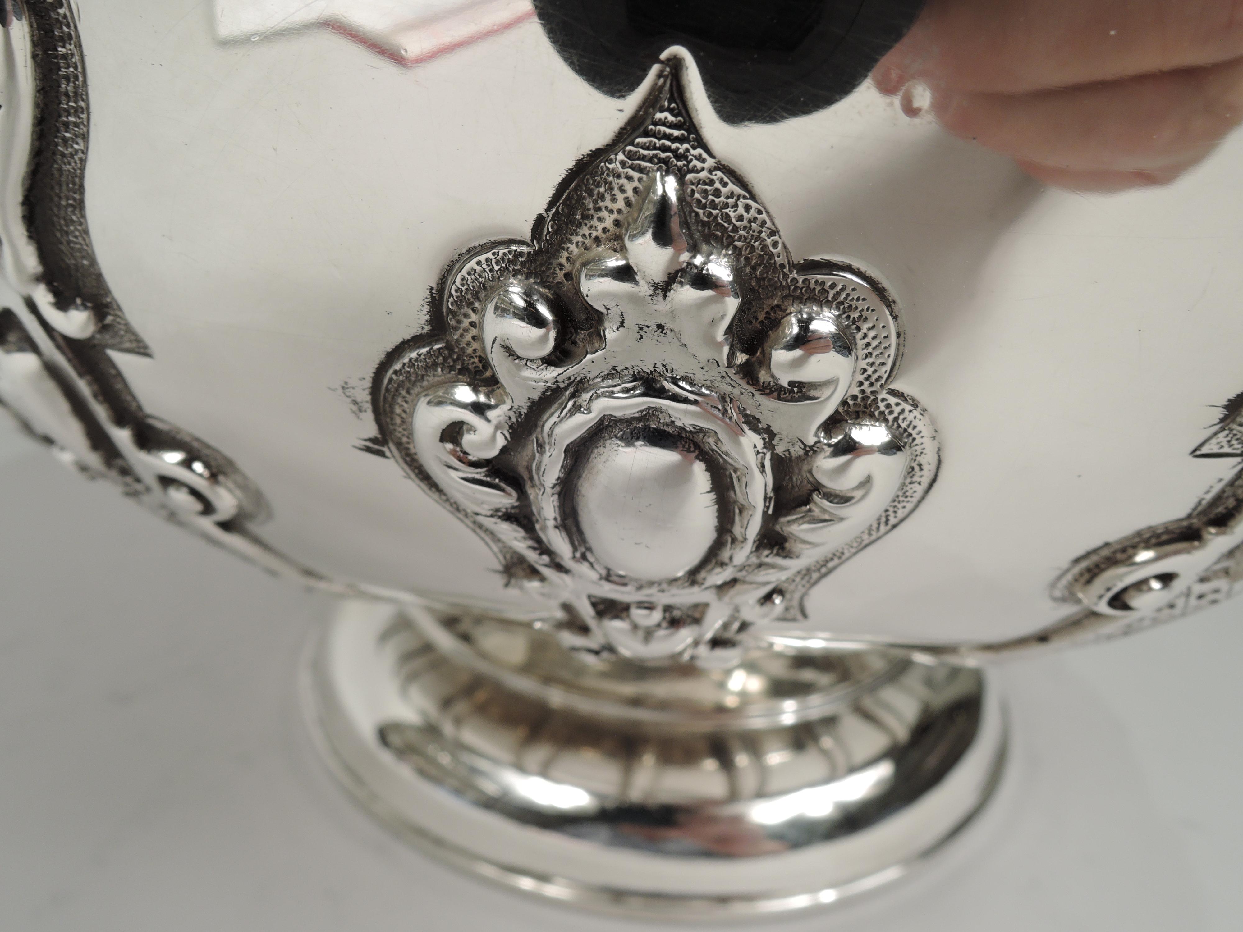 Early 20th Century Antique English Edwardian Georgian Sterling Silver Monteith Bowl For Sale
