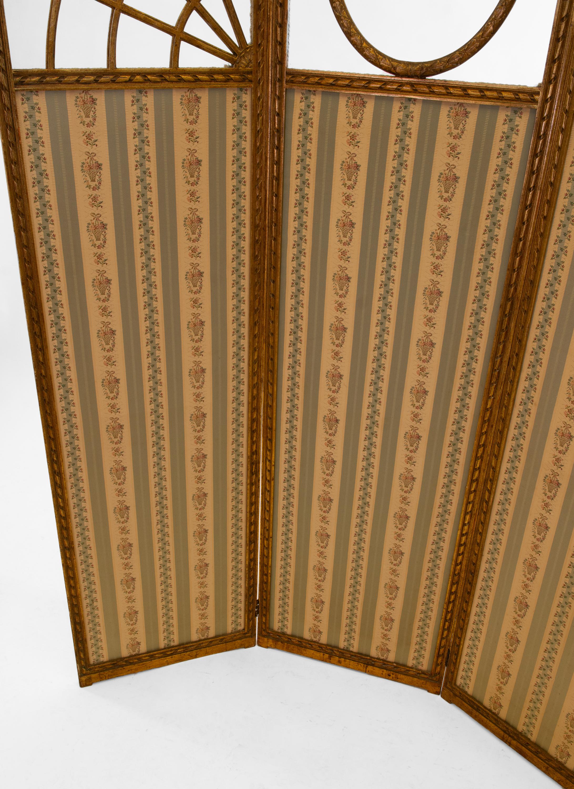 Antiker englischer edwardianischer klappbarer Raumteiler aus vergoldetem Holz (Stoff) im Angebot
