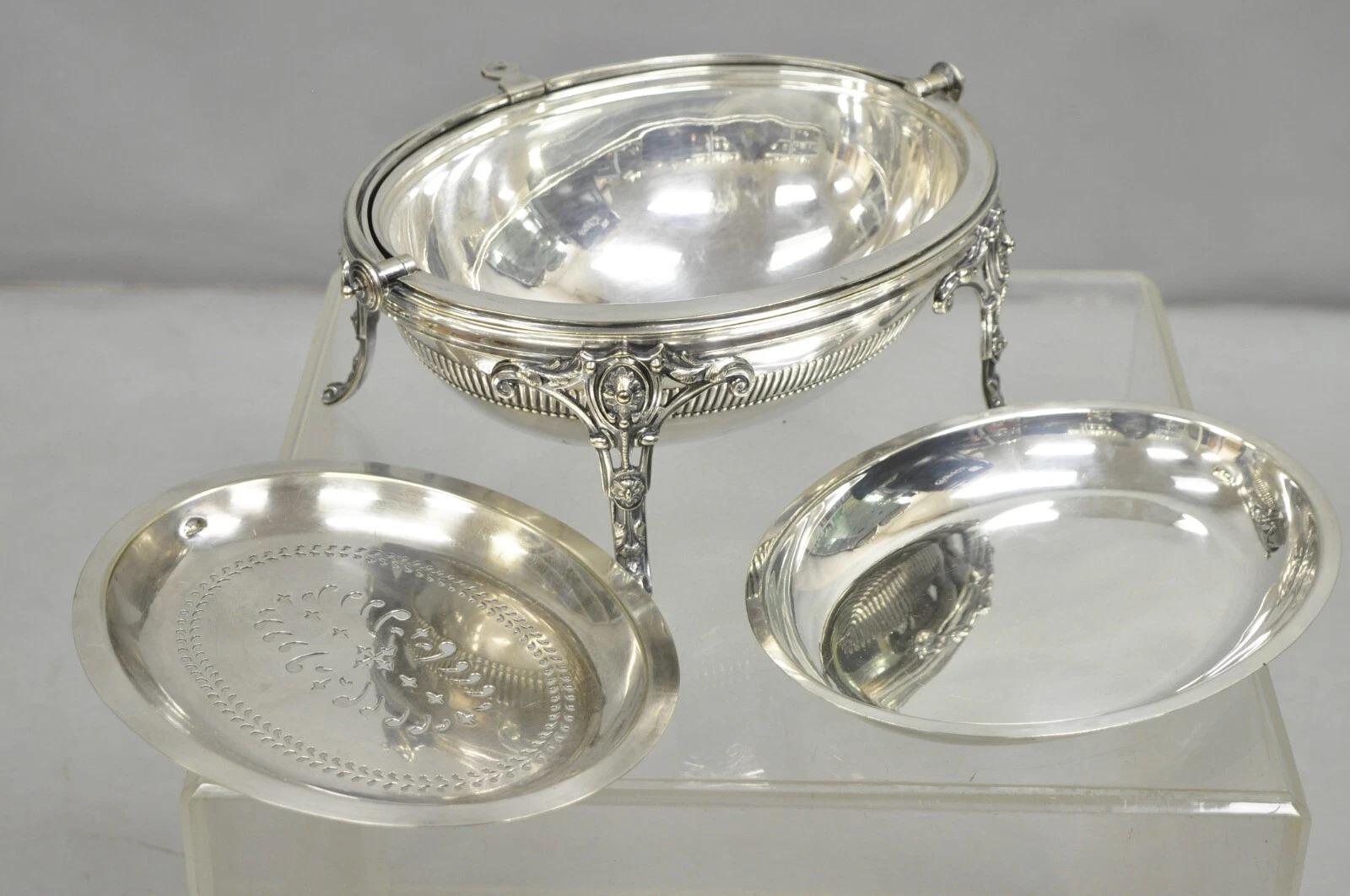 Antique English Edwardian Large Silver Plated Roll Top Warmer Chafing Dish In Good Condition For Sale In Philadelphia, PA