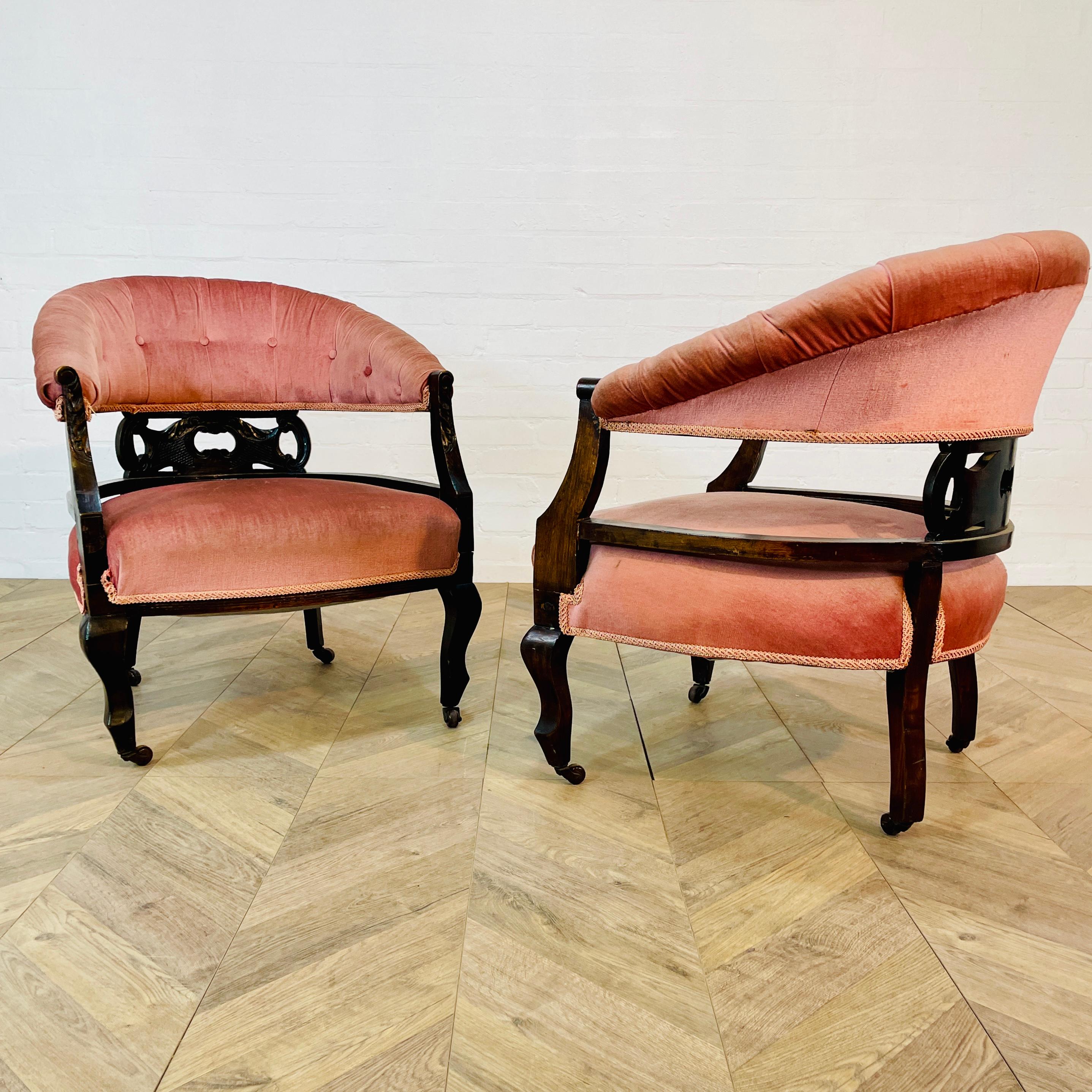 British Antique English Edwardian Low Open Armchairs, Set of 2, circa 1900s For Sale