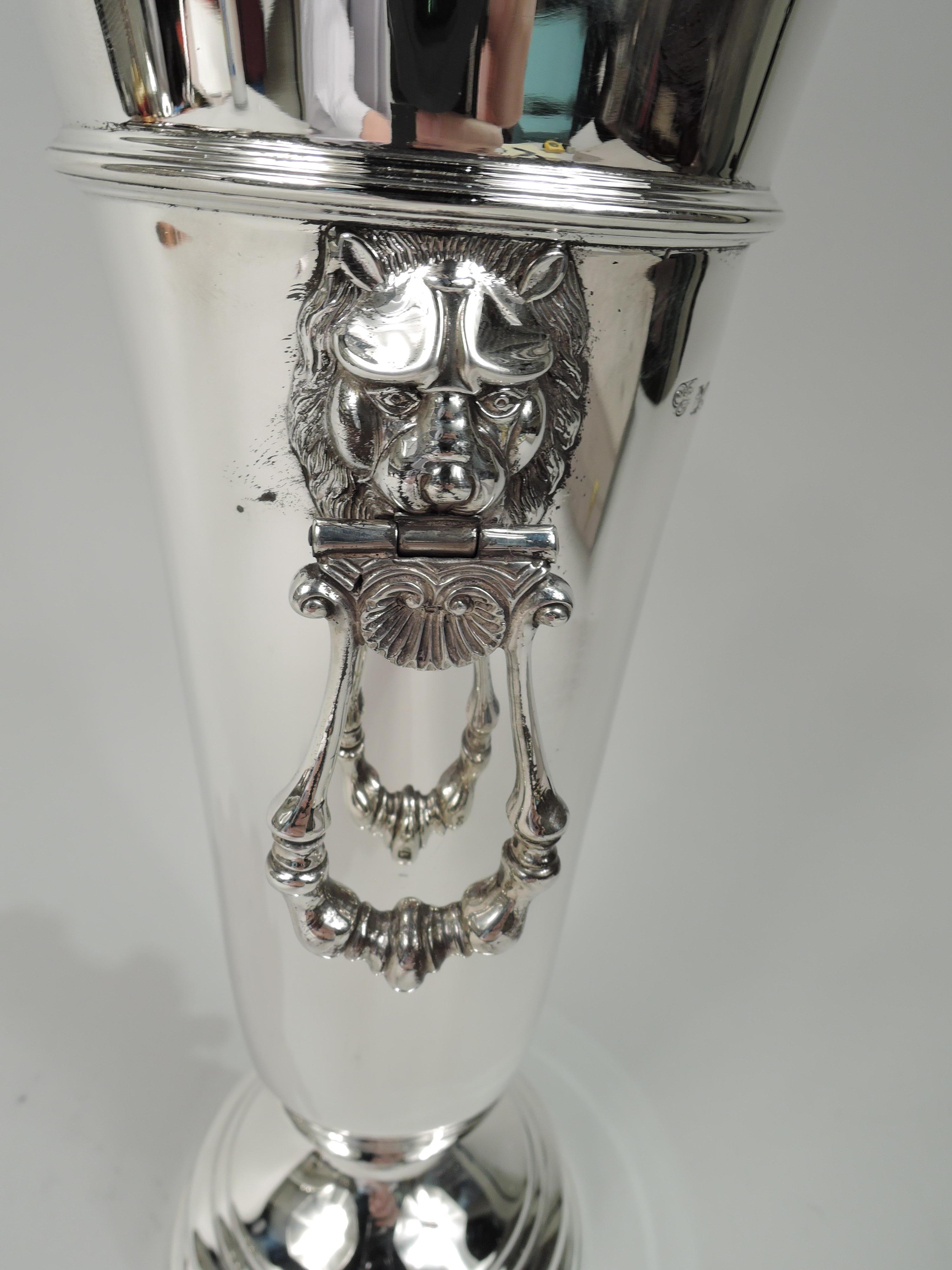 Antike englische edwardianische neoklassizistische Vase aus Sterlingsilber (Englisch) im Angebot