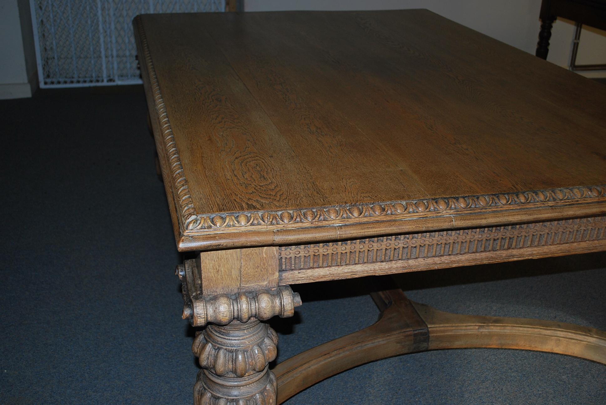 Early 20th Century Antique English Edwardian Oak Elizabethan Style Dining Table / Library Table For Sale