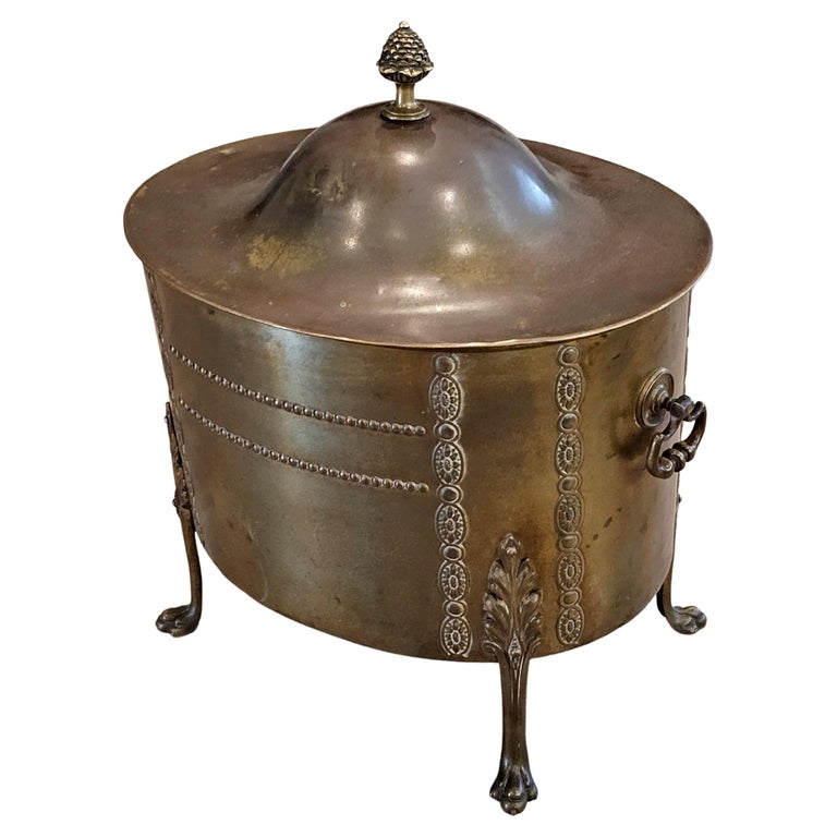 Antique English Edwardian Period Brass Fireplace Coal Scuttle For Sale