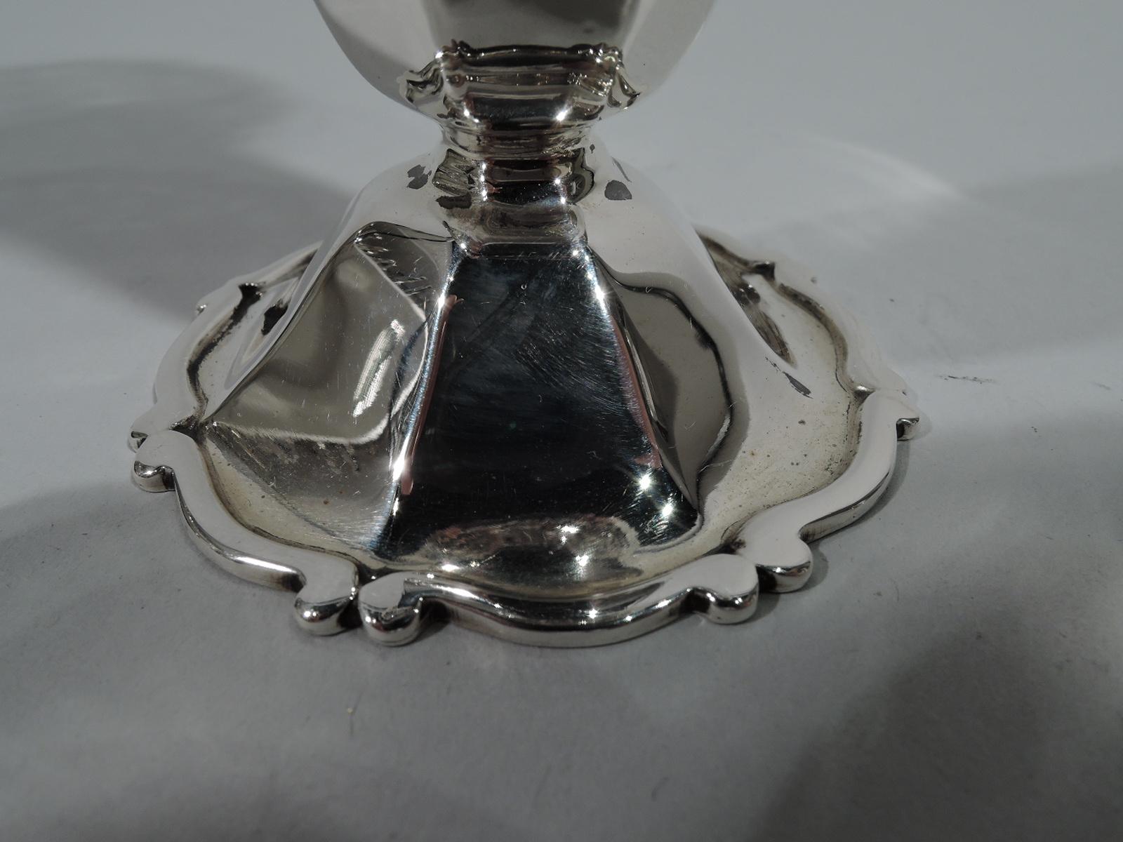 Antique English Edwardian Pierced Sterling Silver Bud Vase In Excellent Condition In New York, NY